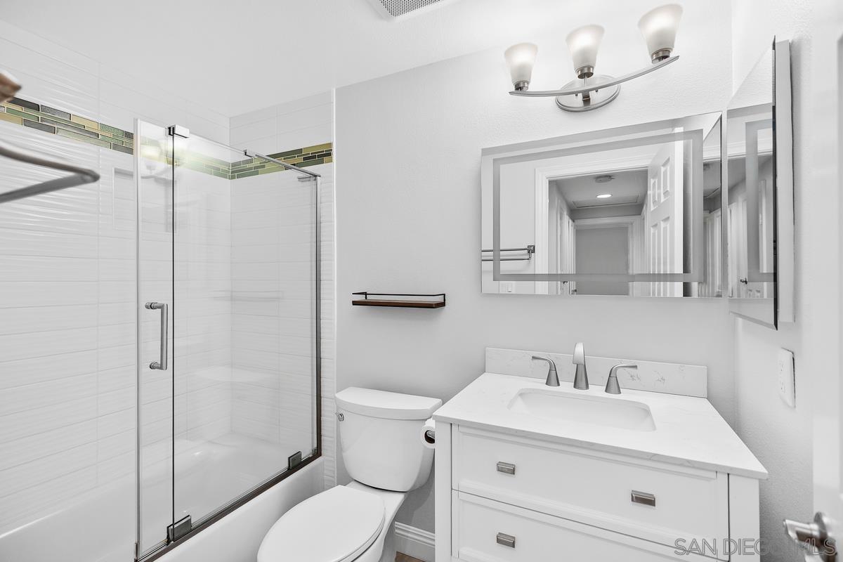 Detail Gallery Image 20 of 32 For 14  Dragonfly  #25,  Irvine,  CA 92604 - 3 Beds | 2 Baths