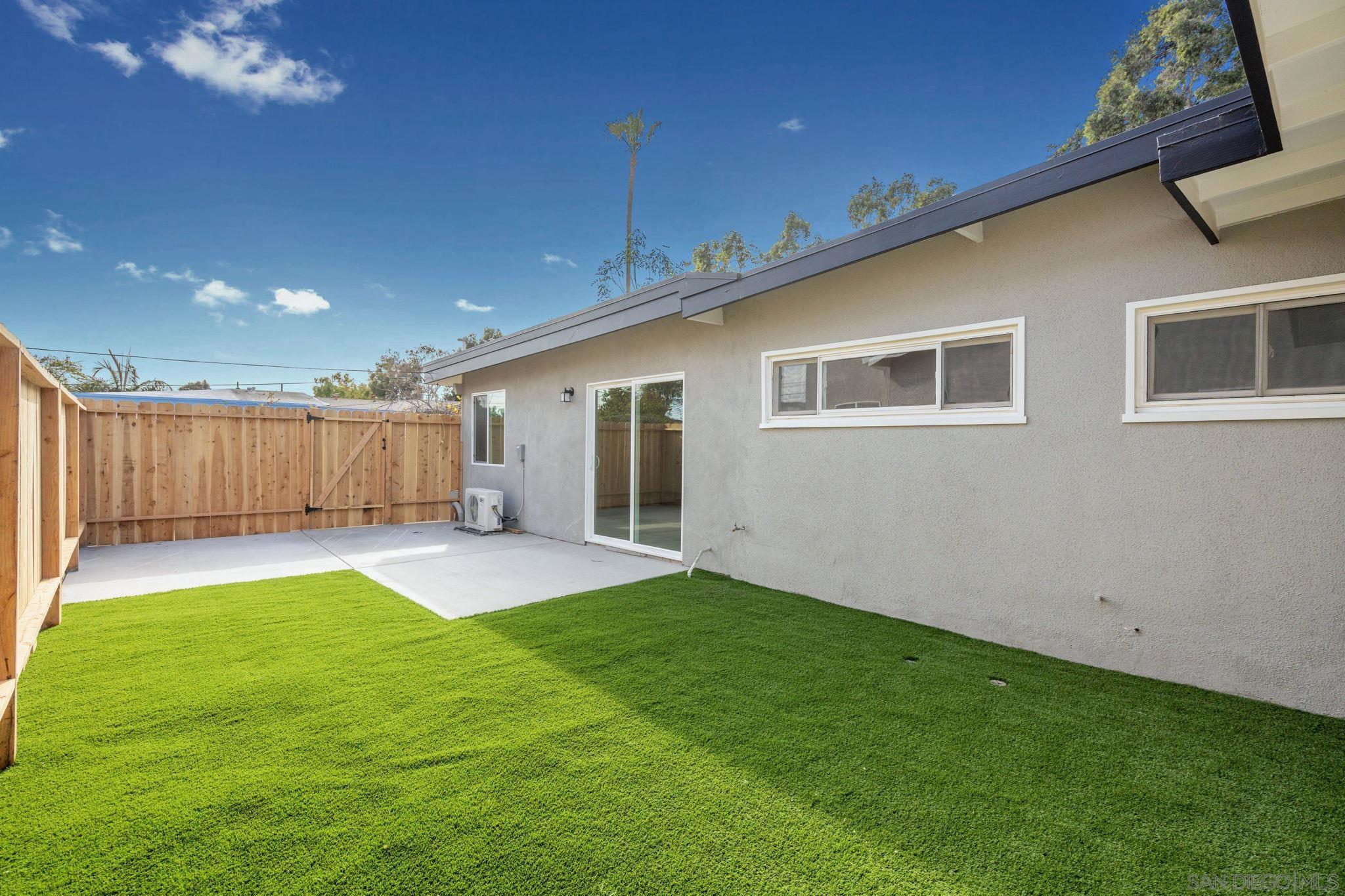 Detail Gallery Image 6 of 23 For 4161-4163  Clairemont Mesa Boulevard, San Diego,  CA 92117 - – Beds | – Baths