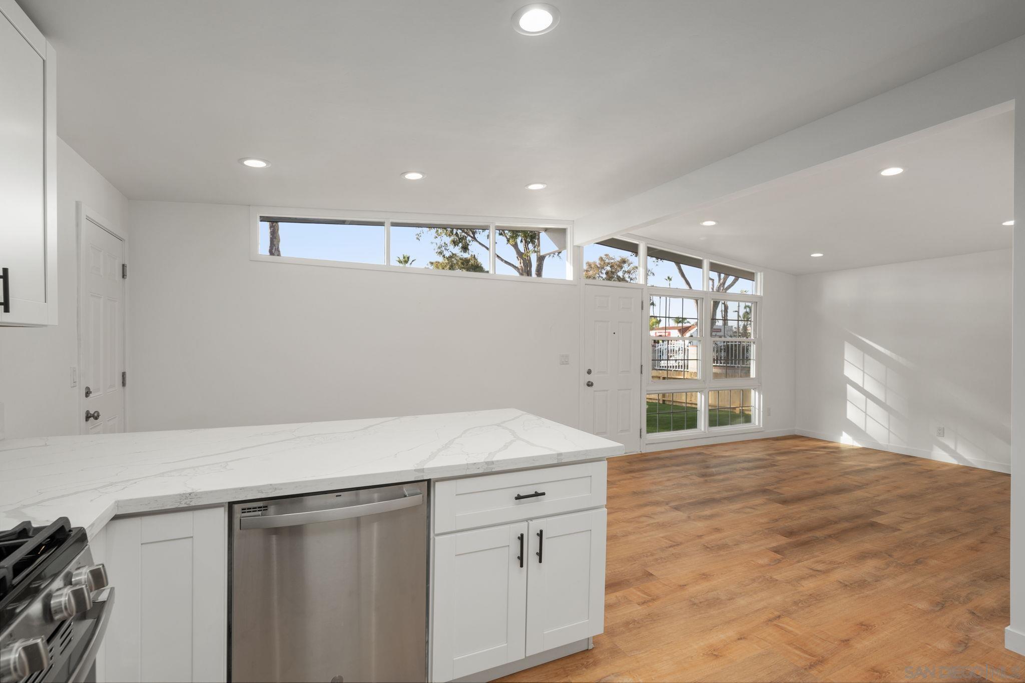 Detail Gallery Image 10 of 23 For 4161-4163  Clairemont Mesa Boulevard, San Diego,  CA 92117 - – Beds | – Baths