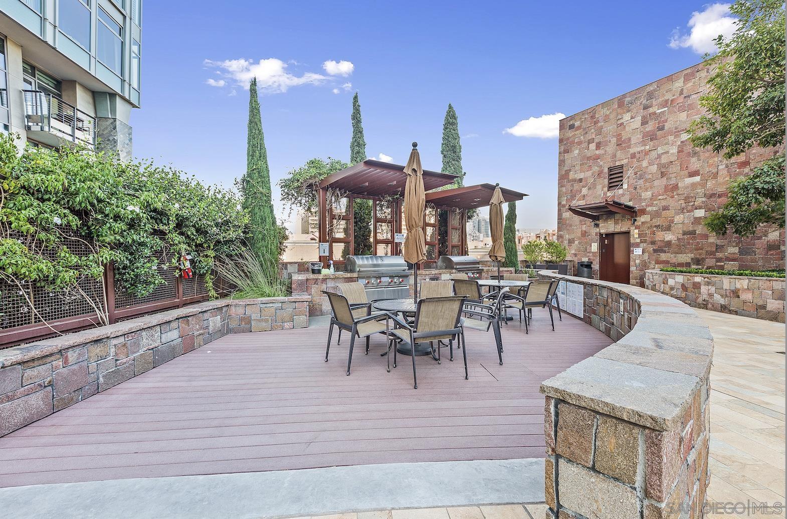 Detail Gallery Image 24 of 29 For 645  Front St  1506, San Diego,  CA 92101 - 2 Beds | 2/1 Baths