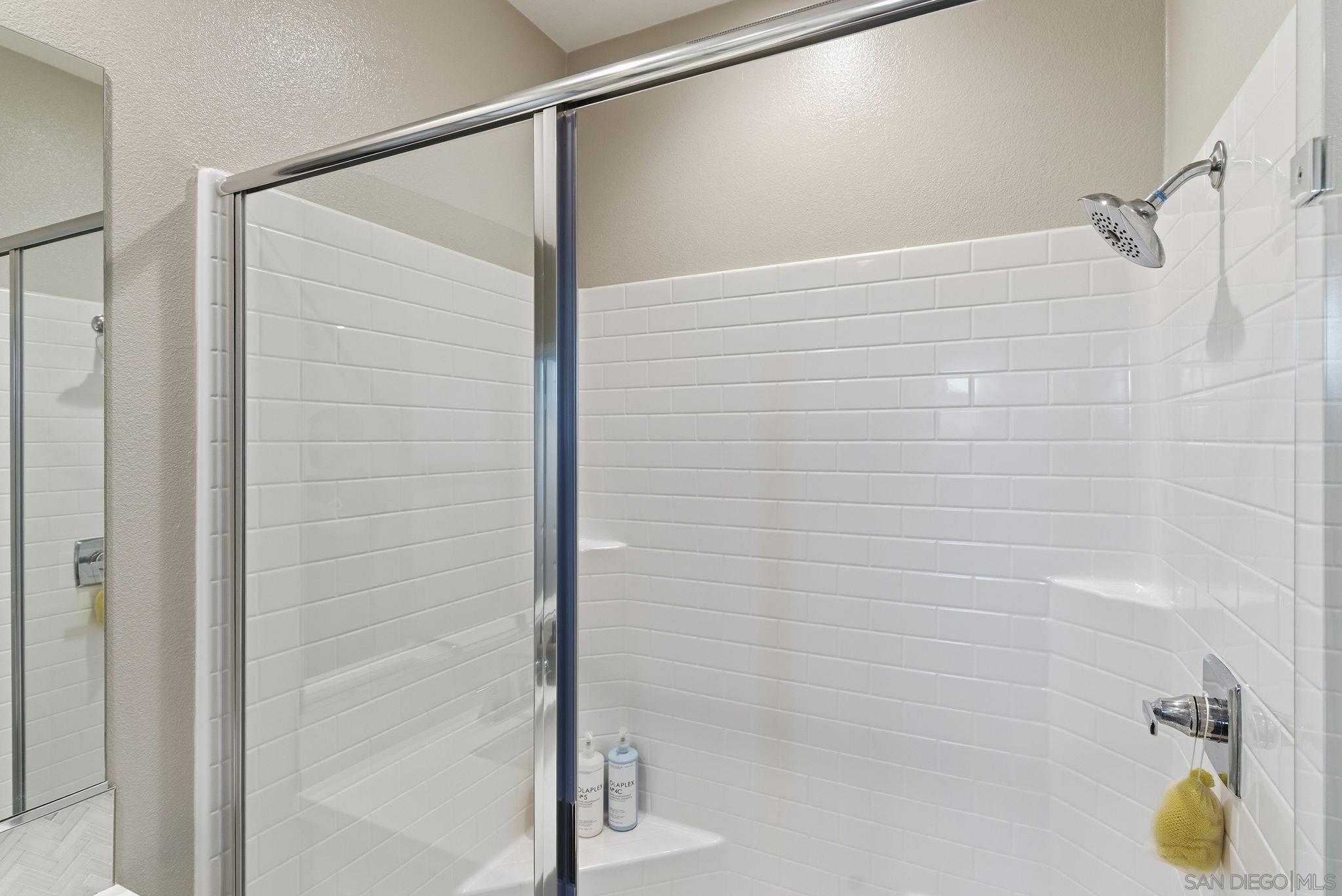 Detail Gallery Image 15 of 42 For 4382  Pacifica Way  #4,  Oceanside,  CA 92056 - 3 Beds | 3/1 Baths