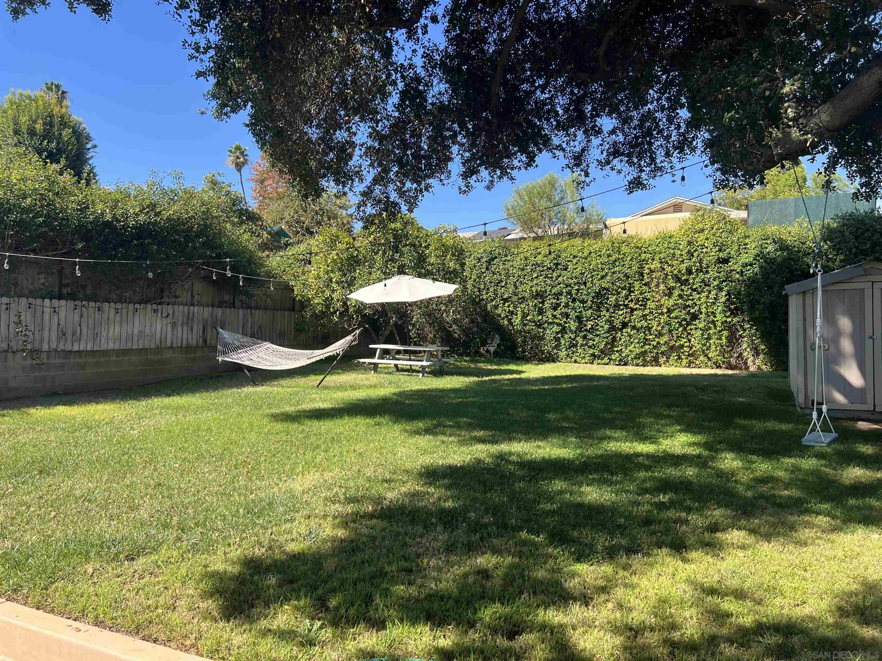 Detail Gallery Image 2 of 29 For 242 E 9th Ave, Escondido,  CA 92025 - 4 Beds | 2 Baths