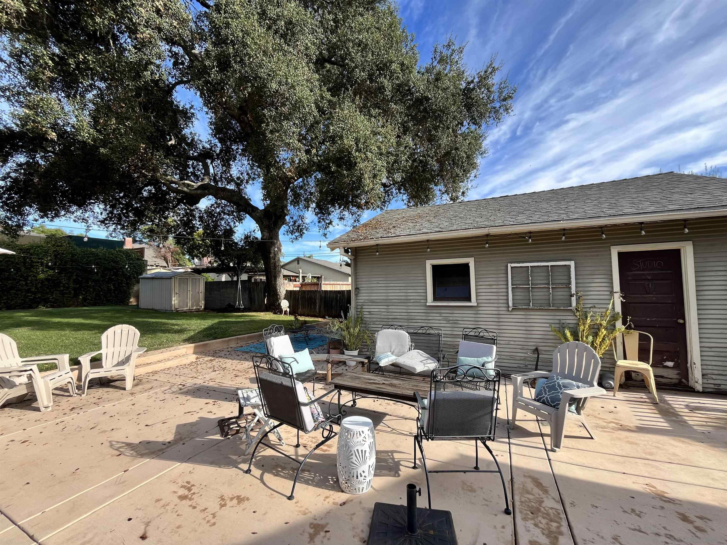 Detail Gallery Image 20 of 23 For 242 E 9th Ave, Escondido,  CA 92025 - 4 Beds | 2 Baths