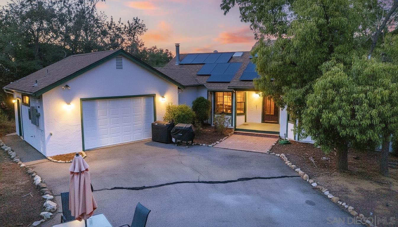 Front Image Thumbnail for SD250043291