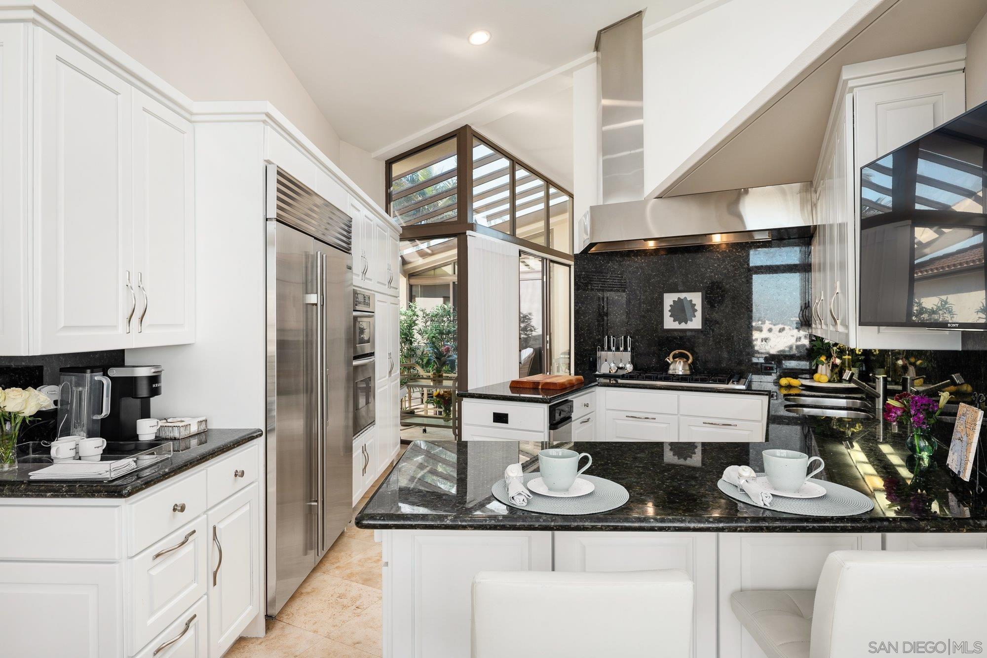 Detail Gallery Image 21 of 75 For 25  the Point, Coronado,  CA 92118 - 4 Beds | 5 Baths