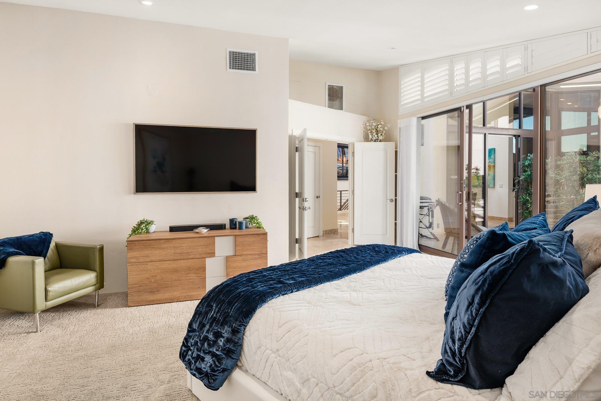 Detail Gallery Image 31 of 75 For 25  the Point, Coronado,  CA 92118 - 4 Beds | 5 Baths