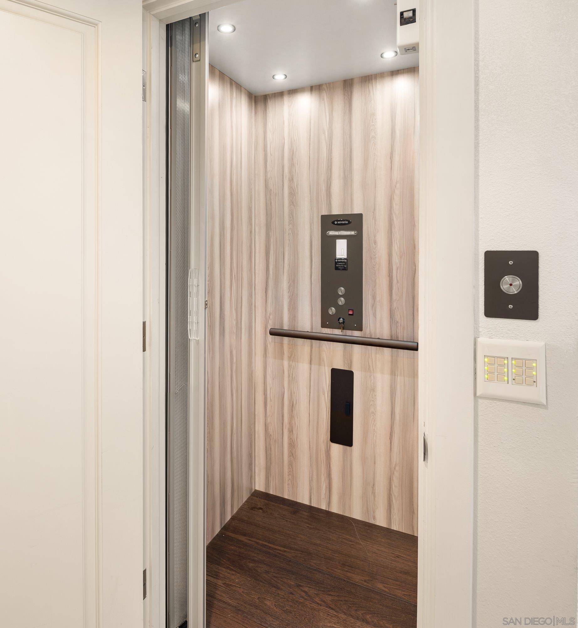 Detail Gallery Image 38 of 75 For 25  the Point, Coronado,  CA 92118 - 4 Beds | 5 Baths