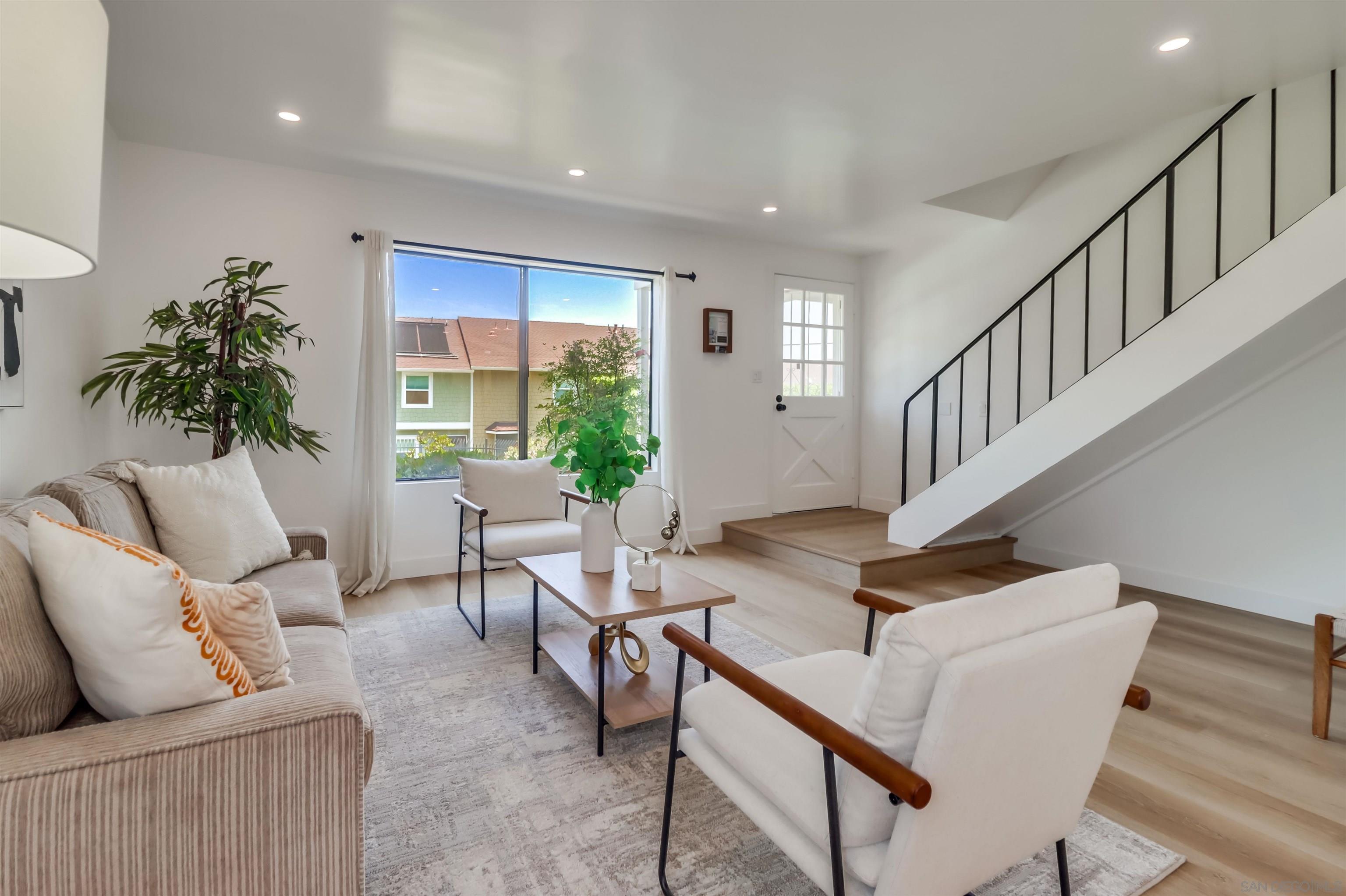 Detail Gallery Image 2 of 30 For 7827  Rancho Fanita Dr  #H,  Santee,  CA 92071 - 2 Beds | 1/1 Baths