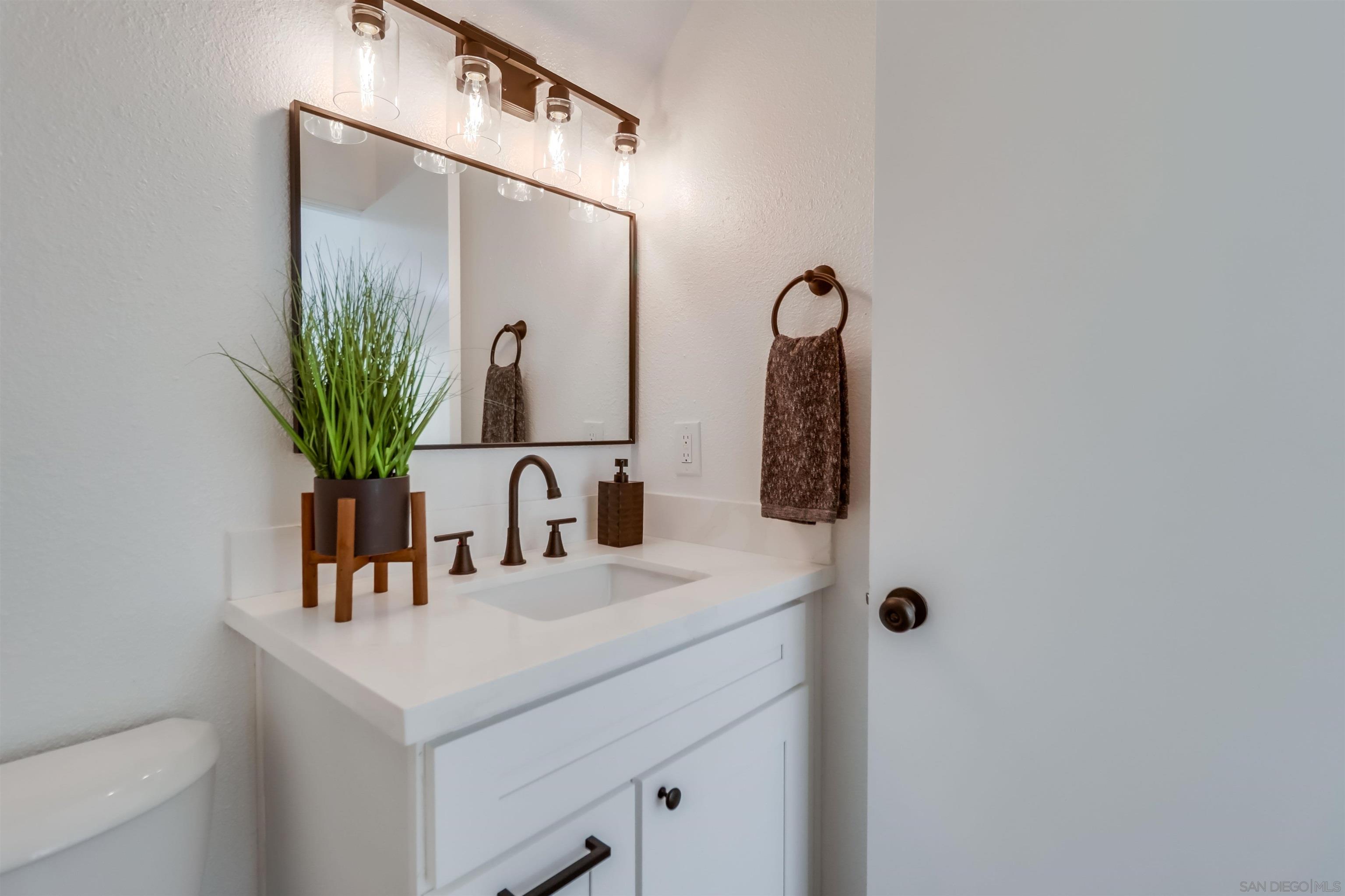 Detail Gallery Image 15 of 30 For 7827  Rancho Fanita Dr  #H,  Santee,  CA 92071 - 2 Beds | 1/1 Baths