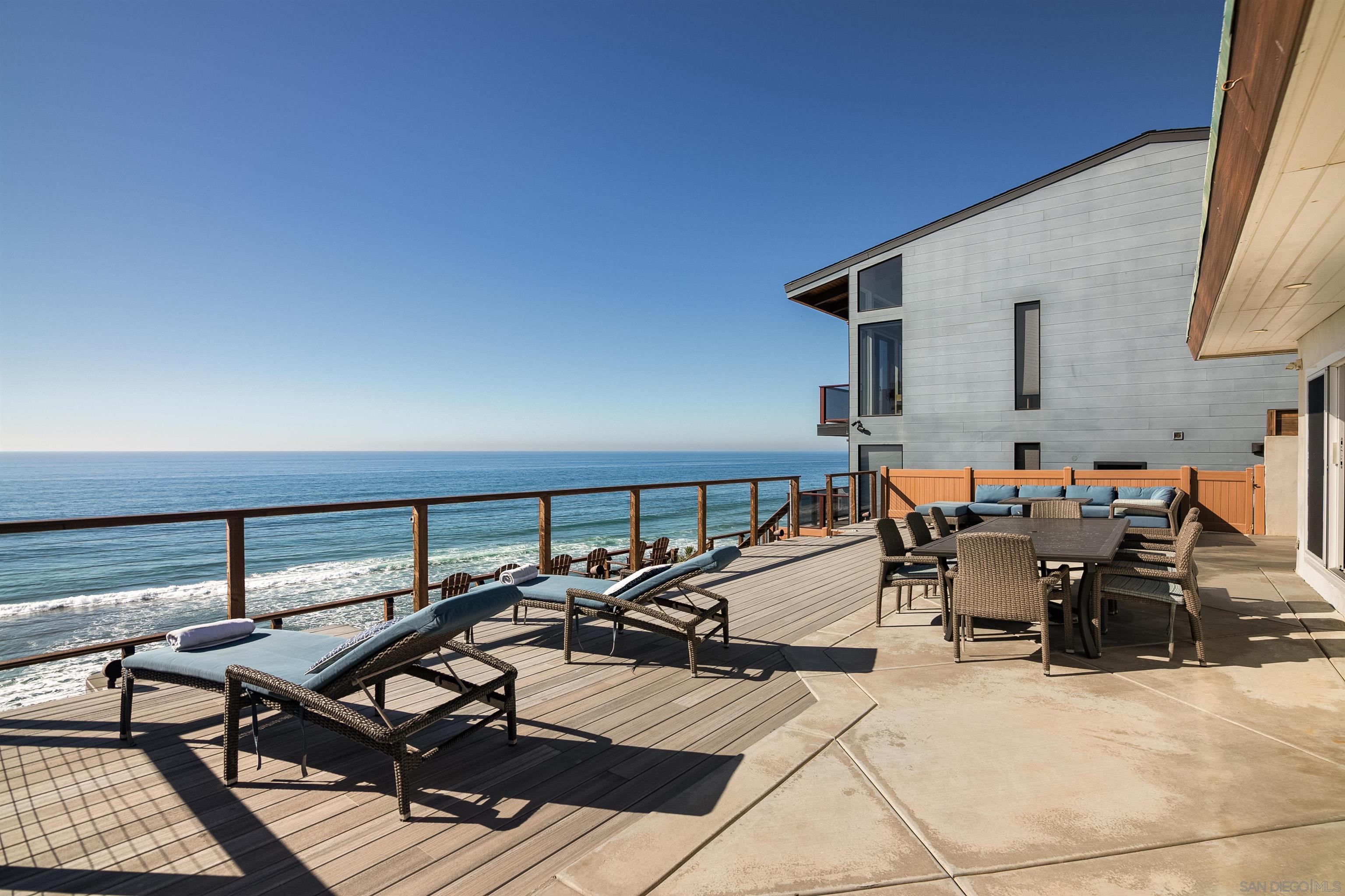 Detail Gallery Image 19 of 54 For 1680 N Neptune Ave, Encinitas,  CA 92024 - 4 Beds | 3/1 Baths