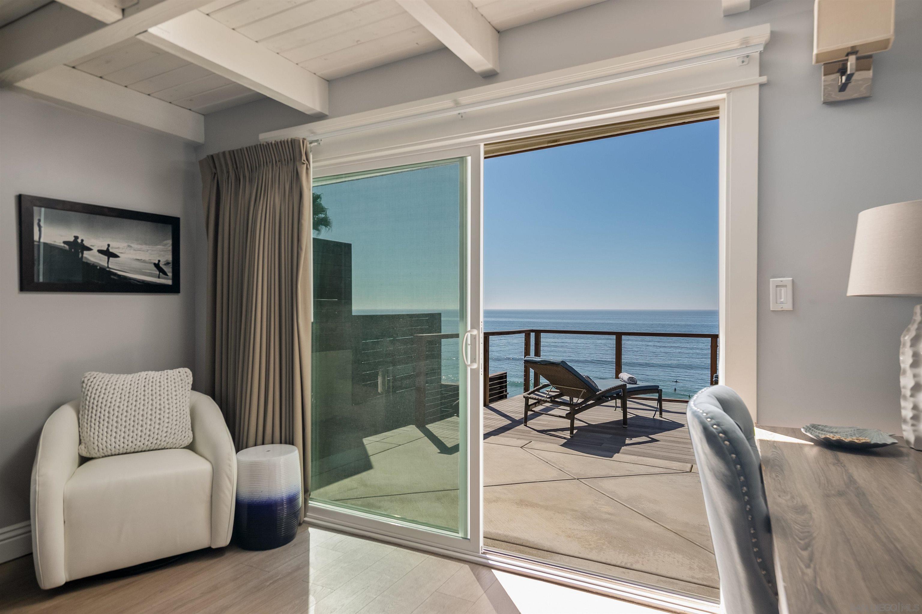 Detail Gallery Image 21 of 54 For 1680 N Neptune Ave, Encinitas,  CA 92024 - 4 Beds | 3/1 Baths