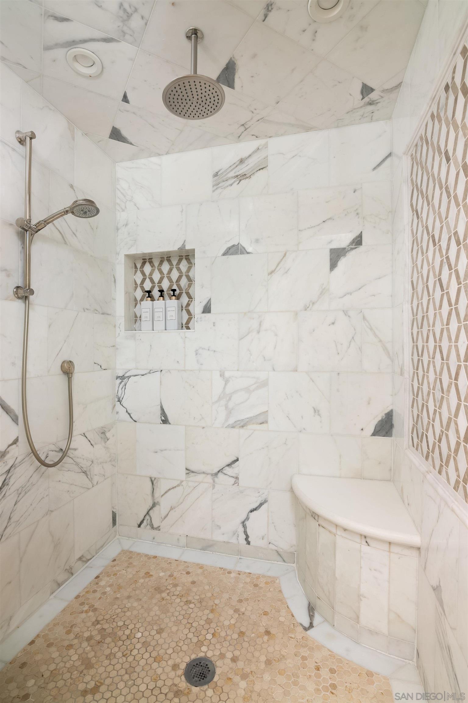 Detail Gallery Image 24 of 54 For 1680 N Neptune Ave, Encinitas,  CA 92024 - 4 Beds | 3/1 Baths