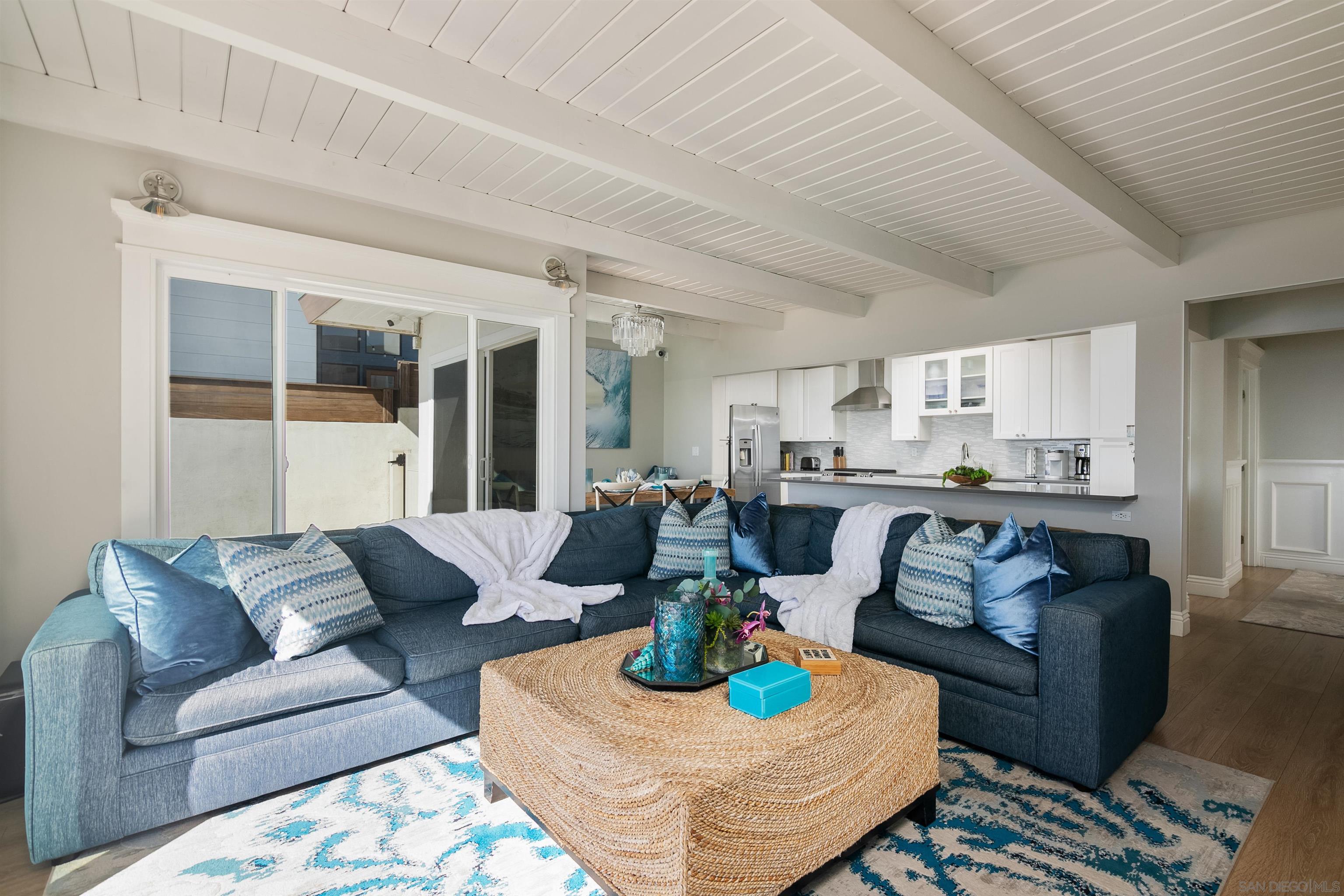 Detail Gallery Image 40 of 54 For 1680 N Neptune Ave, Encinitas,  CA 92024 - 4 Beds | 3/1 Baths