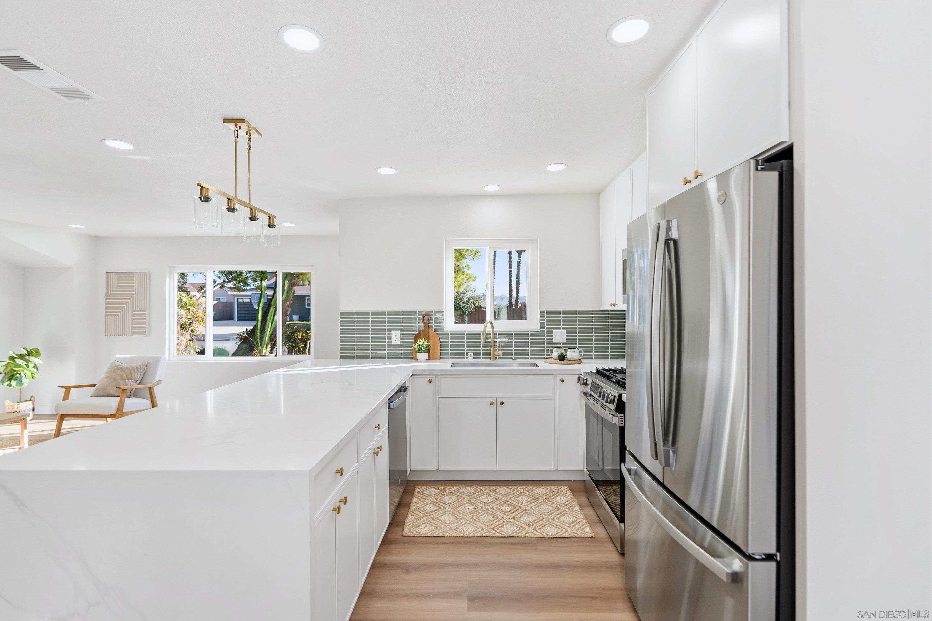 Detail Gallery Image 8 of 26 For 9408  Wharton Rd, Santee,  CA 92071 - 3 Beds | 2 Baths