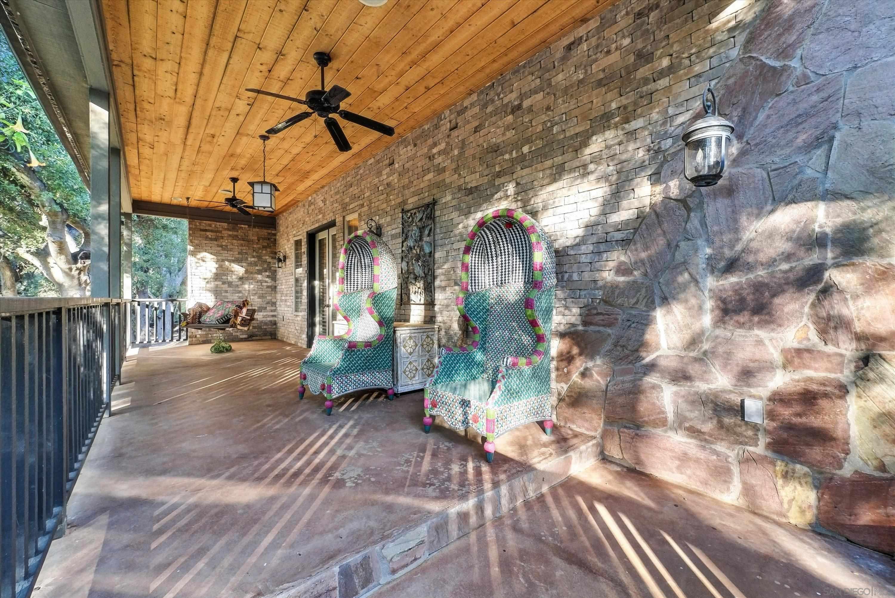 Detail Gallery Image 14 of 74 For 45455  Lorenz Ln, Temecula,  CA 92590 - 4 Beds | 4/1 Baths