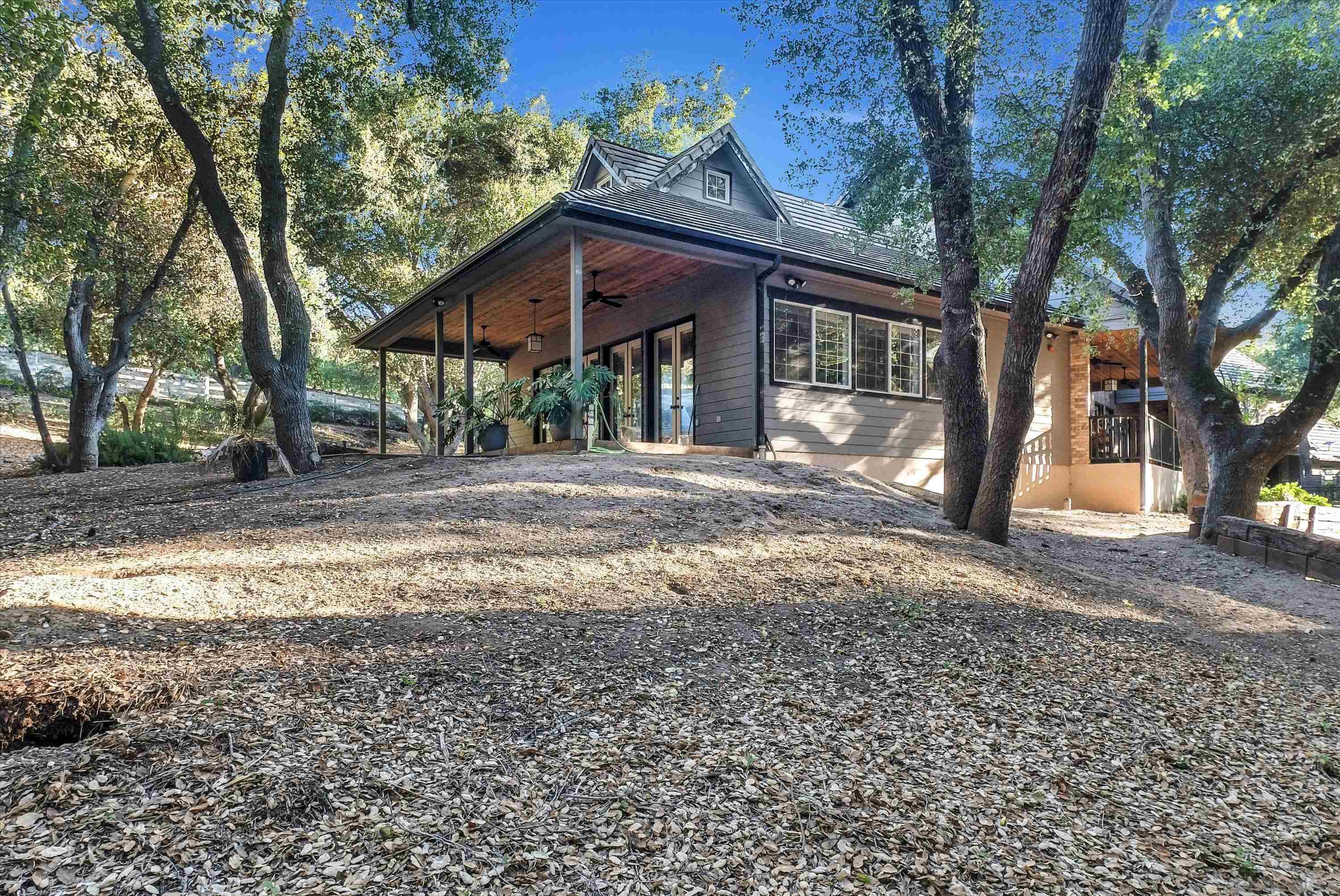 Detail Gallery Image 59 of 74 For 45455  Lorenz Ln, Temecula,  CA 92590 - 4 Beds | 4/1 Baths