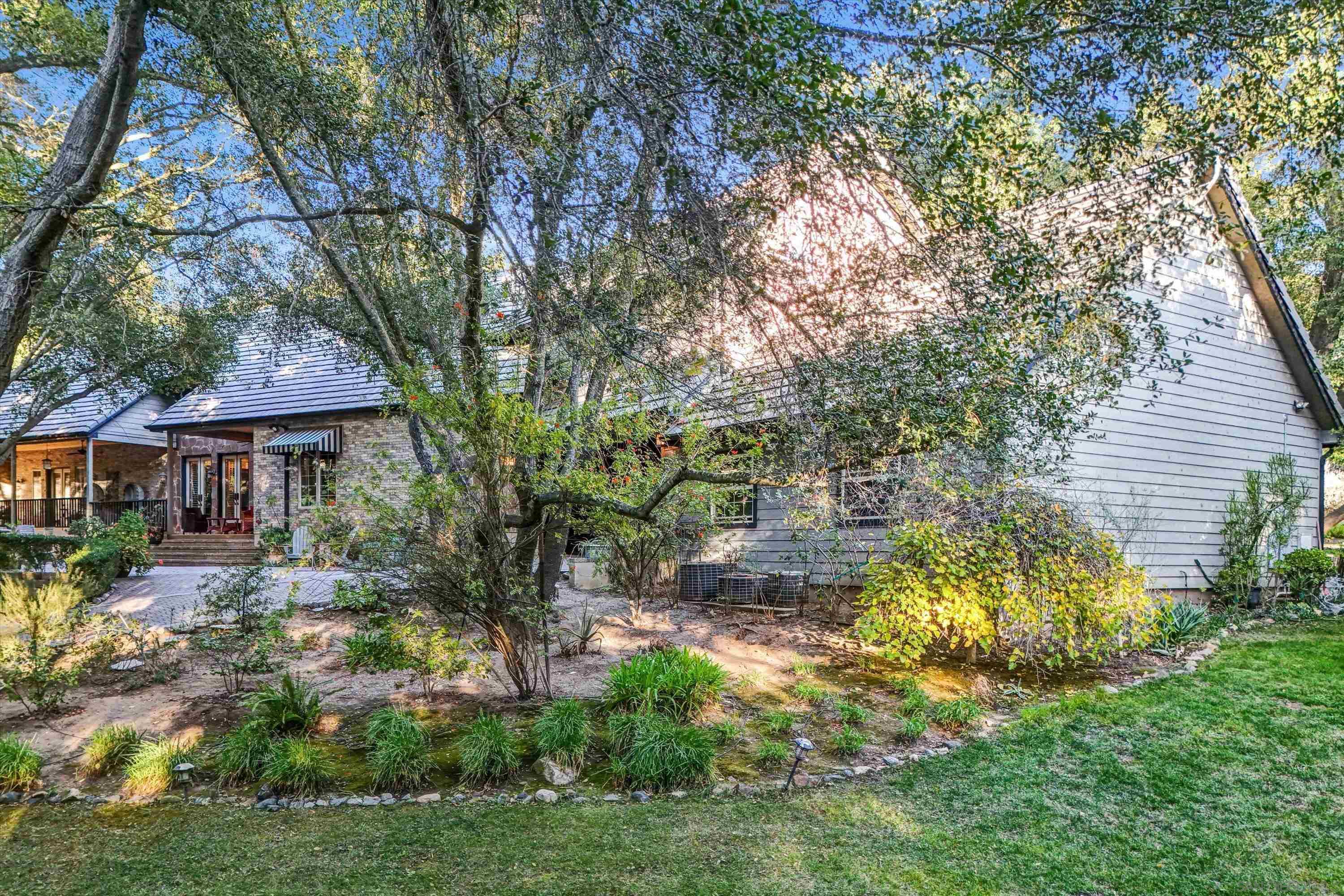 Detail Gallery Image 7 of 74 For 45455  Lorenz Ln, Temecula,  CA 92590 - 4 Beds | 4/1 Baths