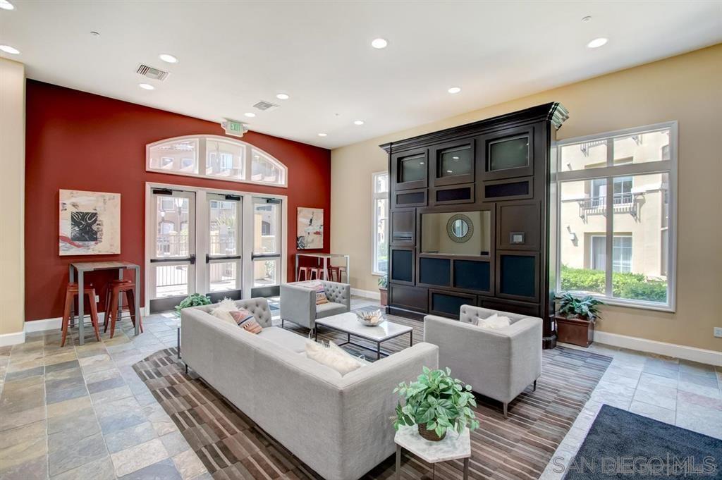 Detail Gallery Image 8 of 13 For 10840  Scripps Ranch Blvd  #206,  San Diego,  CA 92131 - 1 Beds | 1 Baths