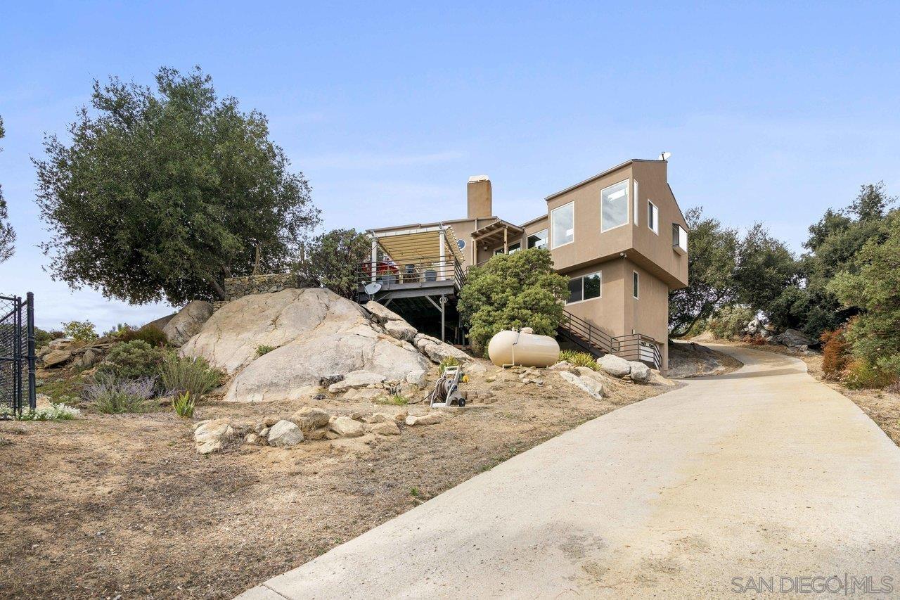 Detail Gallery Image 18 of 27 For 9769  River Drive, Descanso,  CA 91916 - 3 Beds | 2/1 Baths