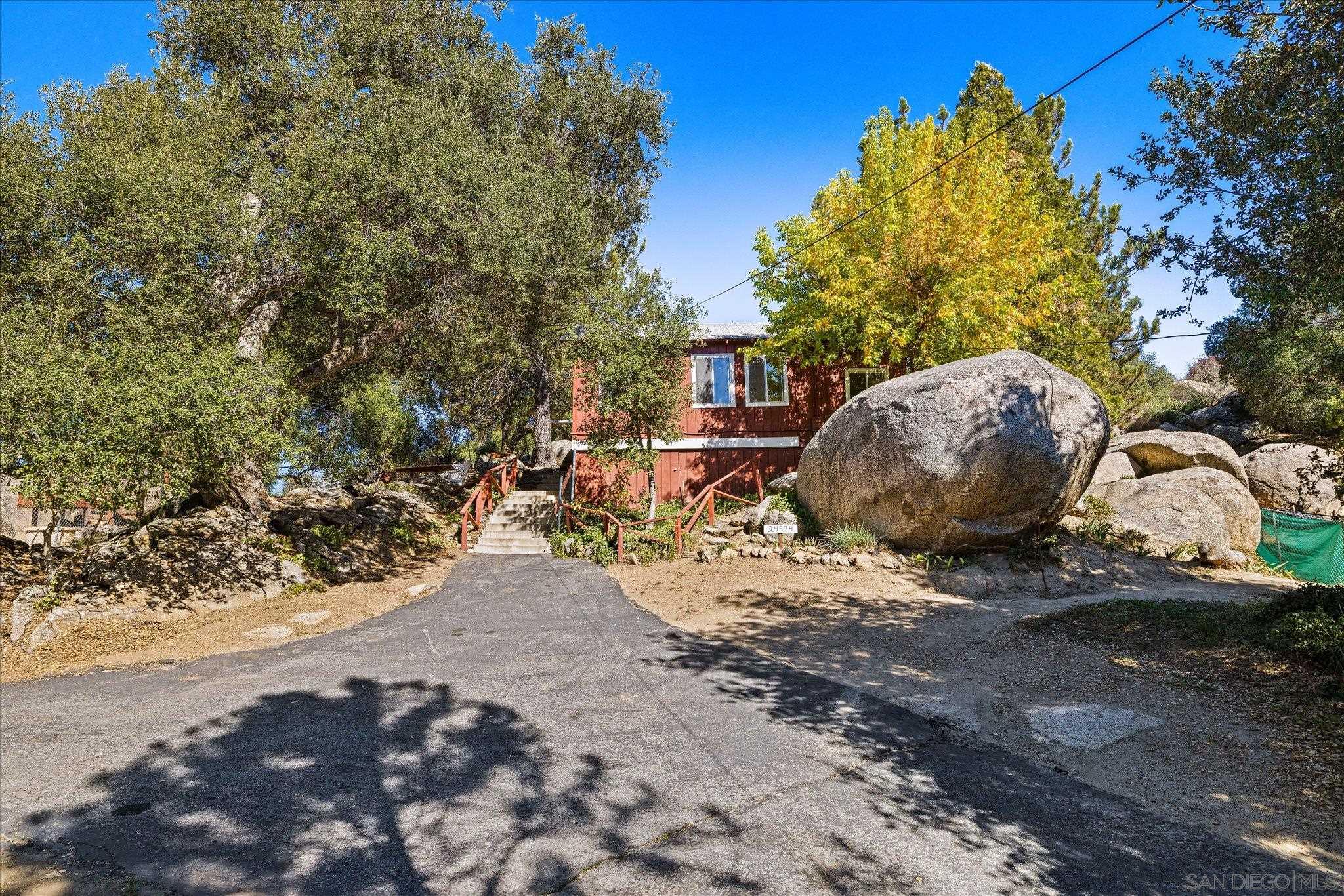 Front Image Thumbnail for SD250043326