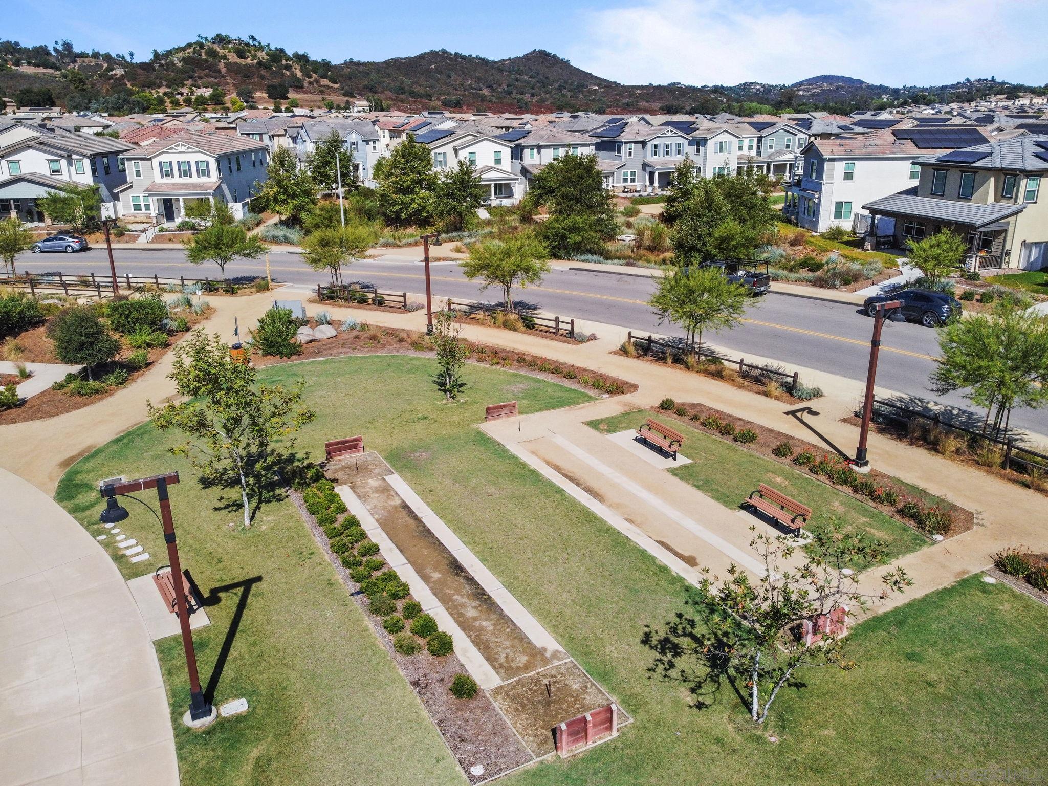 Detail Gallery Image 28 of 38 For 13305  Cultivate Court, Valley Center,  CA 92082 - 5 Beds | 3 Baths