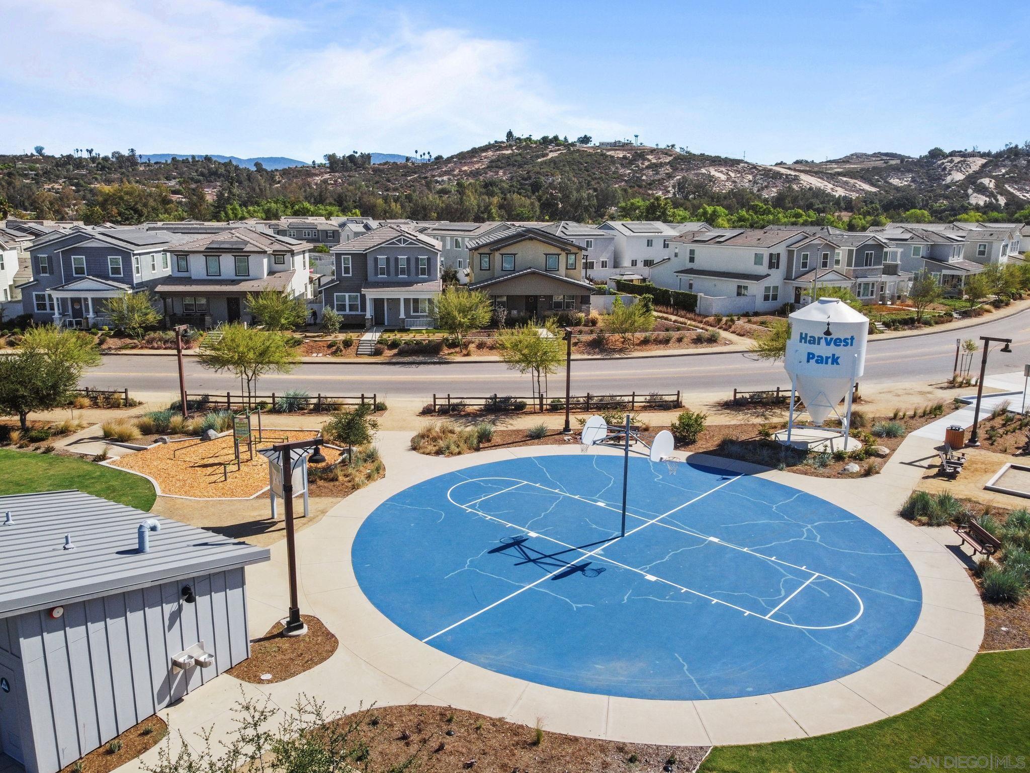 Detail Gallery Image 33 of 38 For 13305  Cultivate Court, Valley Center,  CA 92082 - 5 Beds | 3 Baths