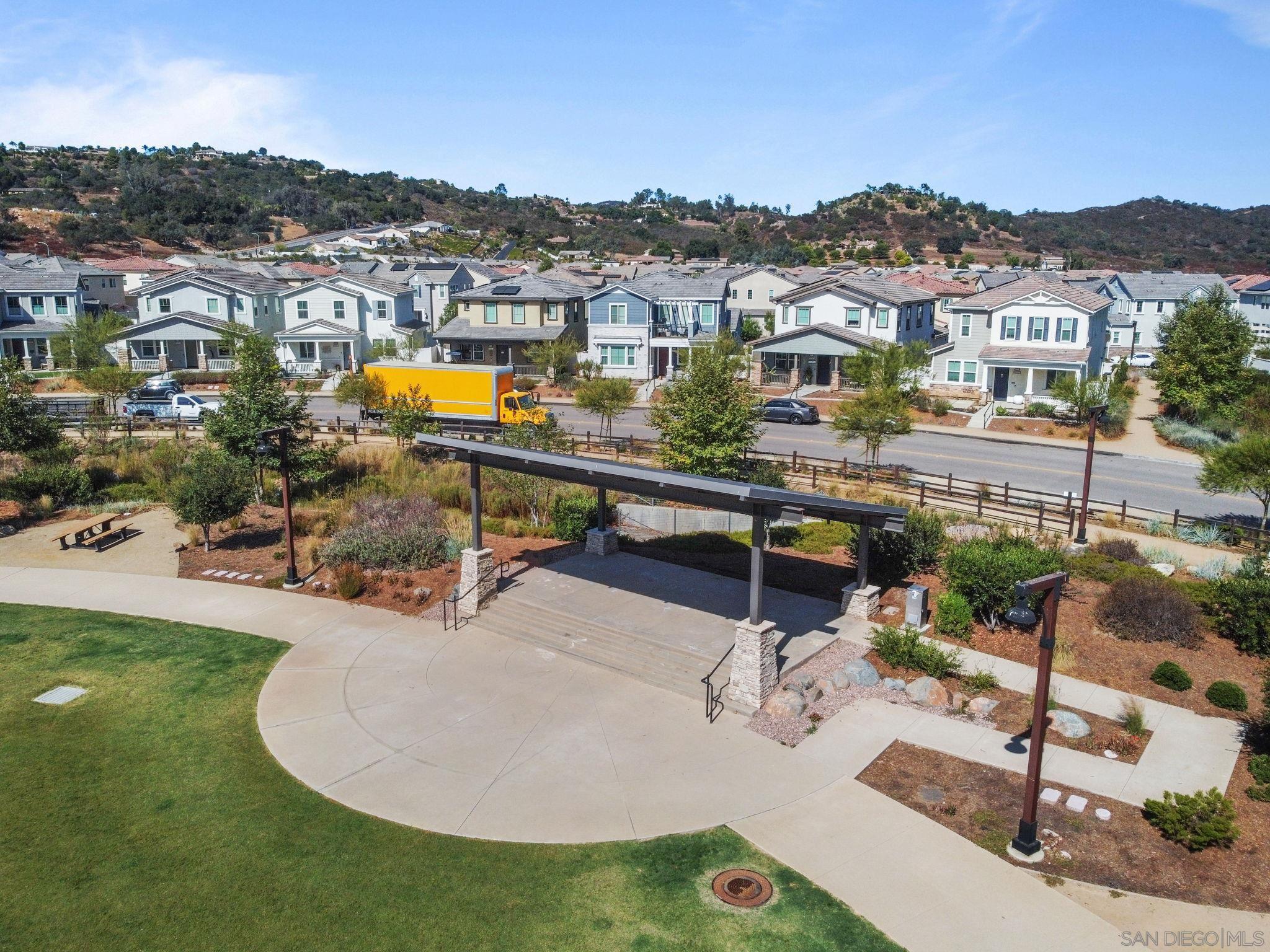 Detail Gallery Image 36 of 38 For 13305  Cultivate Court, Valley Center,  CA 92082 - 5 Beds | 3 Baths