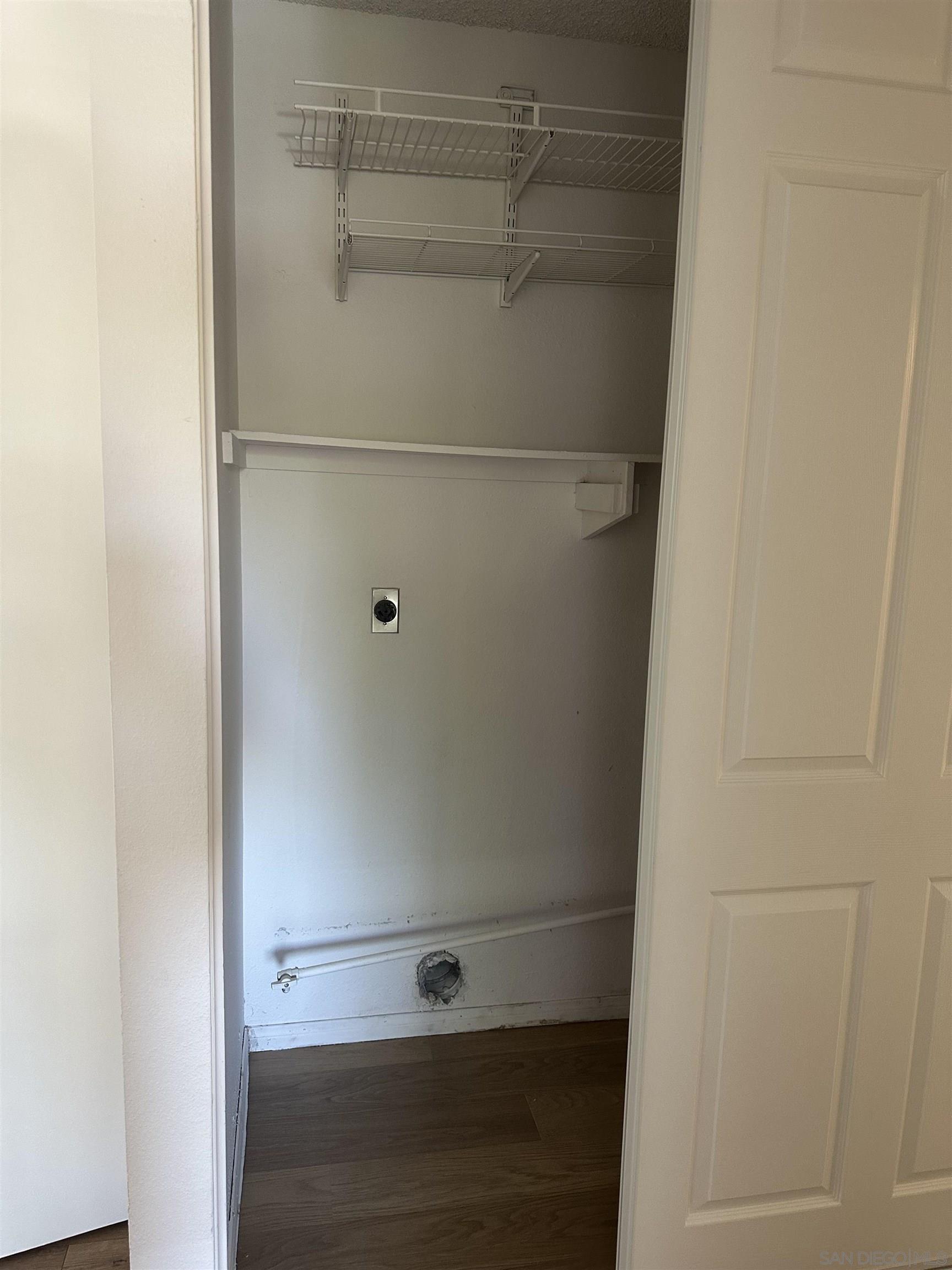 Detail Gallery Image 34 of 46 For 1524  Gustavo St  #D,  El Cajon,  CA 92019 - 2 Beds | 1 Baths