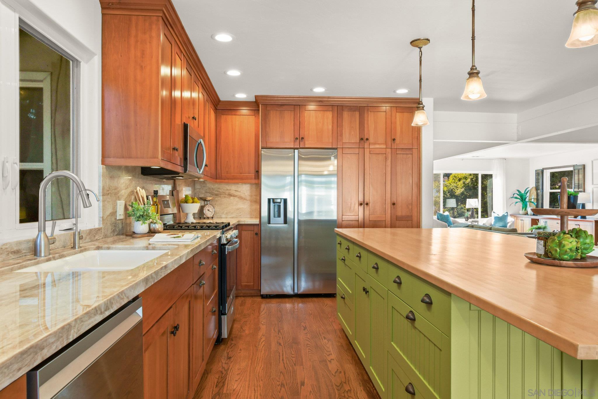 Detail Gallery Image 15 of 39 For 4386  Niagara Ave, San Diego,  CA 92107 - 3 Beds | 2 Baths