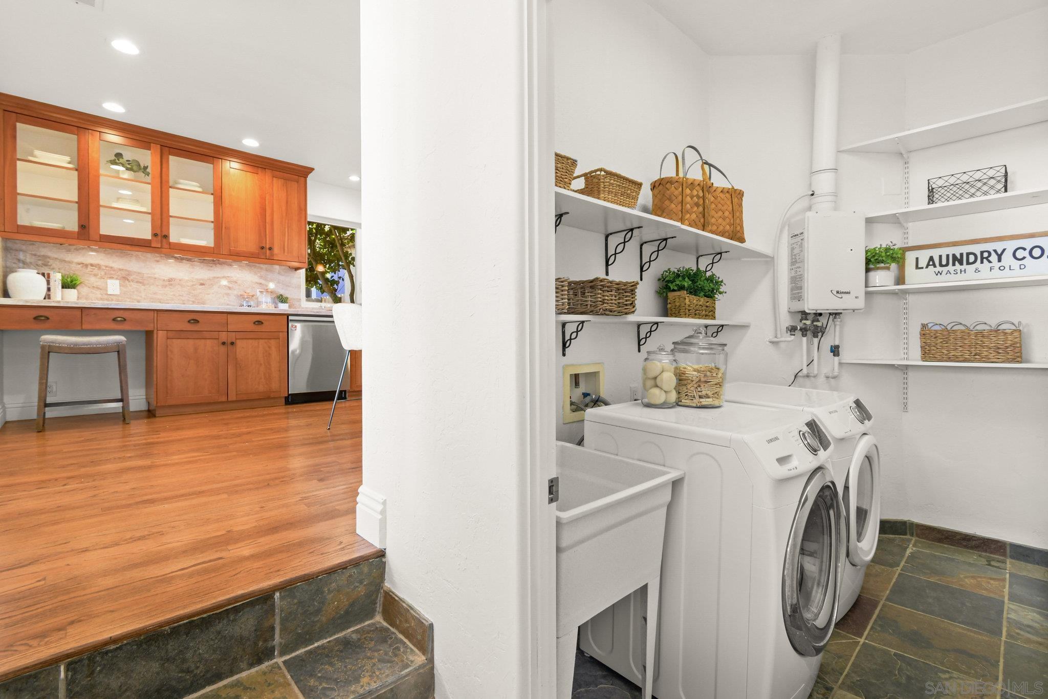 Detail Gallery Image 18 of 39 For 4386  Niagara Ave, San Diego,  CA 92107 - 3 Beds | 2 Baths