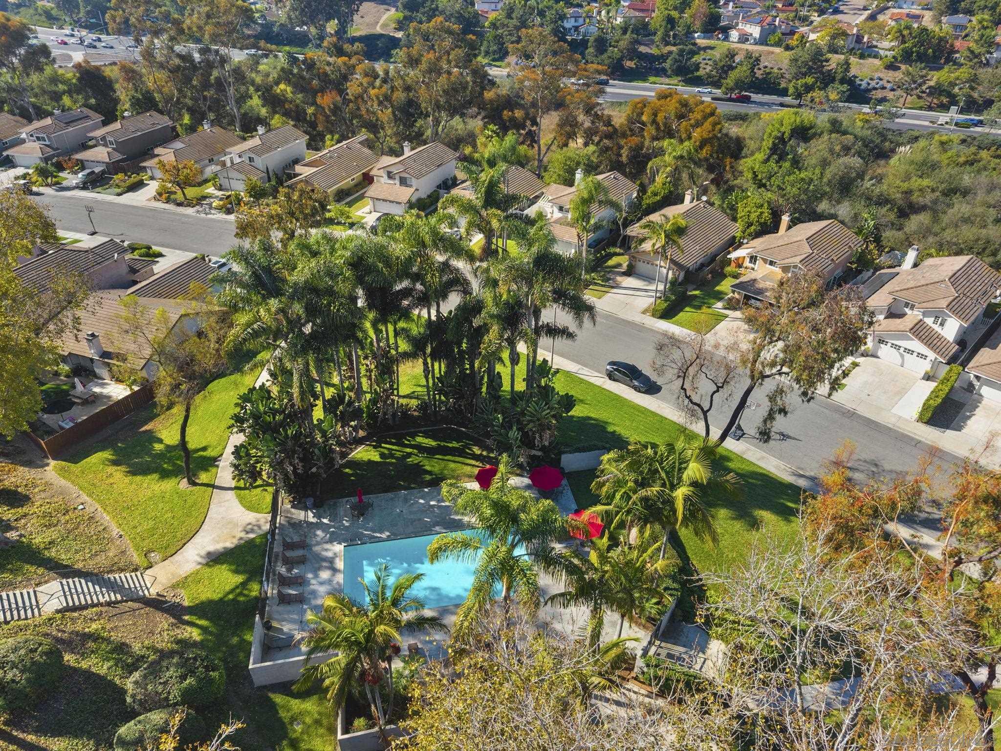 Detail Gallery Image 23 of 26 For 7941  Calle Madrid, Carlsbad,  CA 92009 - 2 Beds | 2 Baths