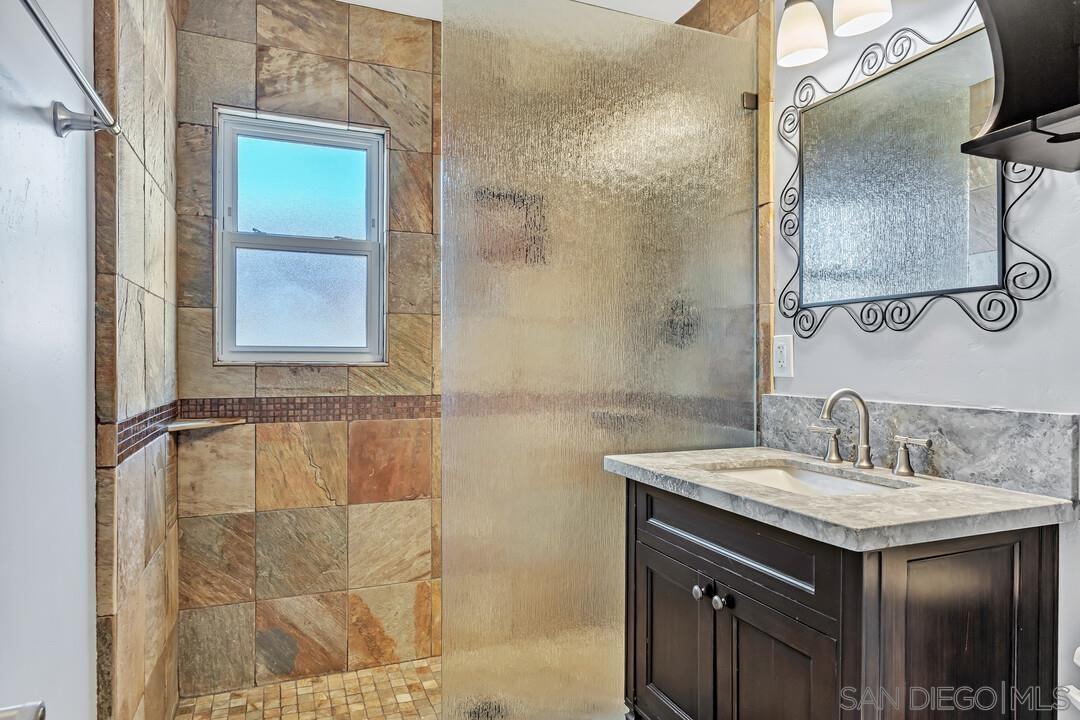 Detail Gallery Image 34 of 51 For 4502  Milton St, San Diego,  CA 92110 - 4 Beds | 3 Baths