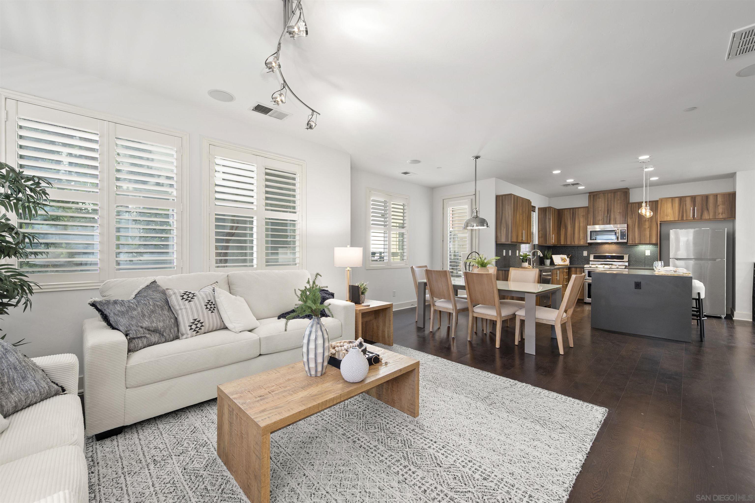 Detail Gallery Image 23 of 69 For 7853  Inception Way, San Diego,  CA 92108 - 3 Beds | 3/1 Baths