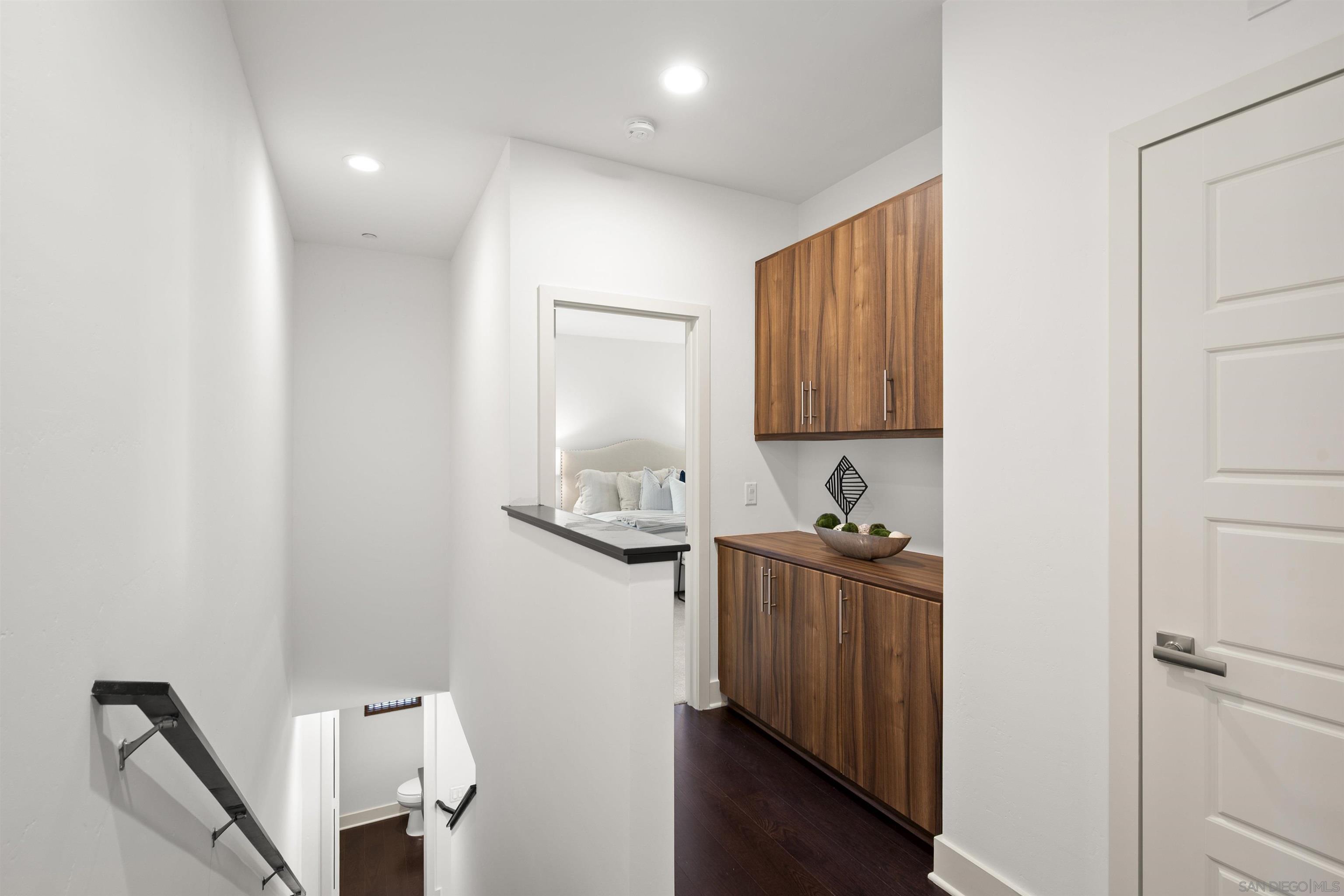 Detail Gallery Image 29 of 69 For 7853  Inception Way, San Diego,  CA 92108 - 3 Beds | 3/1 Baths