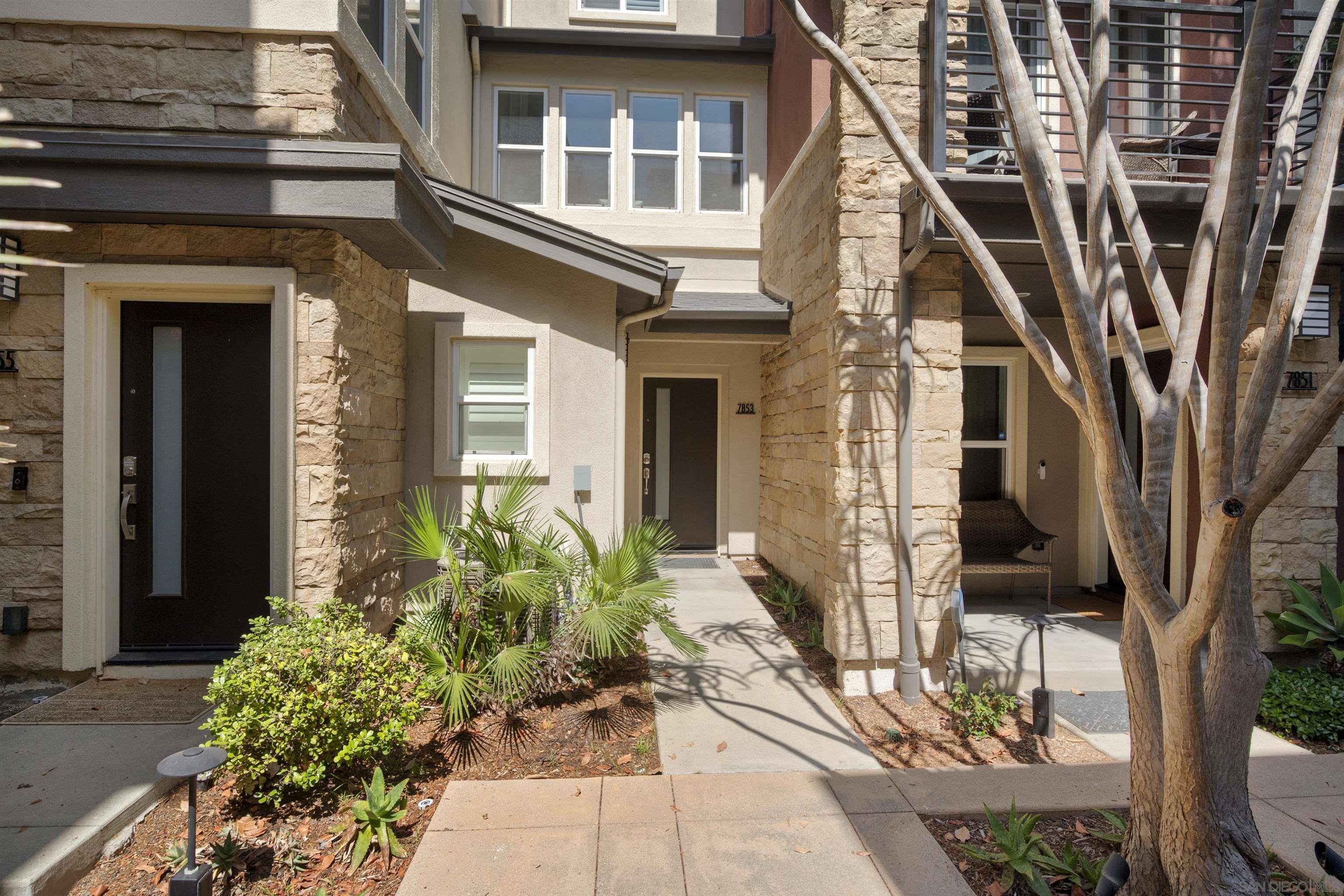 Detail Gallery Image 4 of 69 For 7853  Inception Way, San Diego,  CA 92108 - 3 Beds | 3/1 Baths