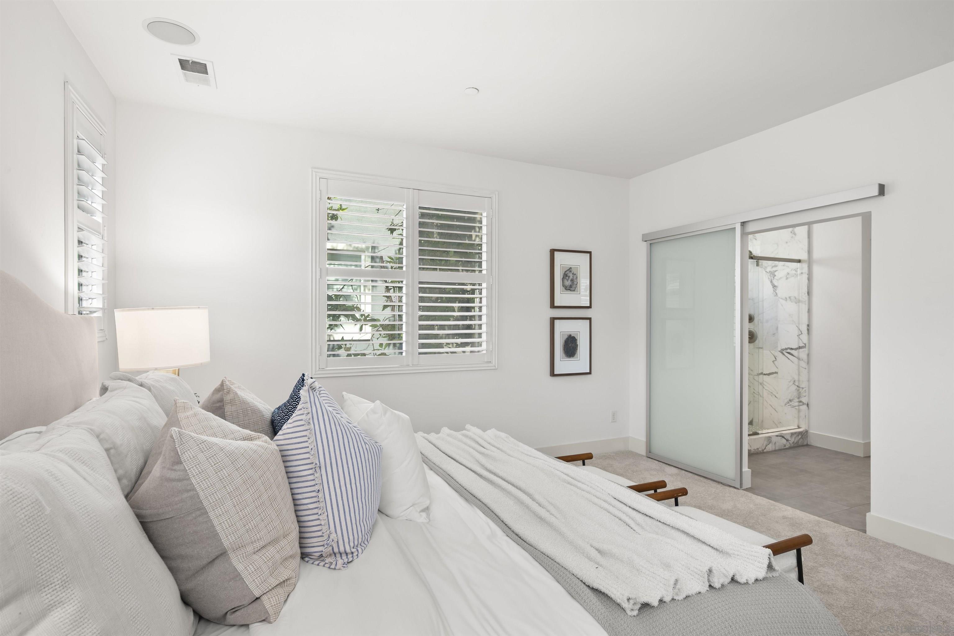 Detail Gallery Image 33 of 69 For 7853  Inception Way, San Diego,  CA 92108 - 3 Beds | 3/1 Baths