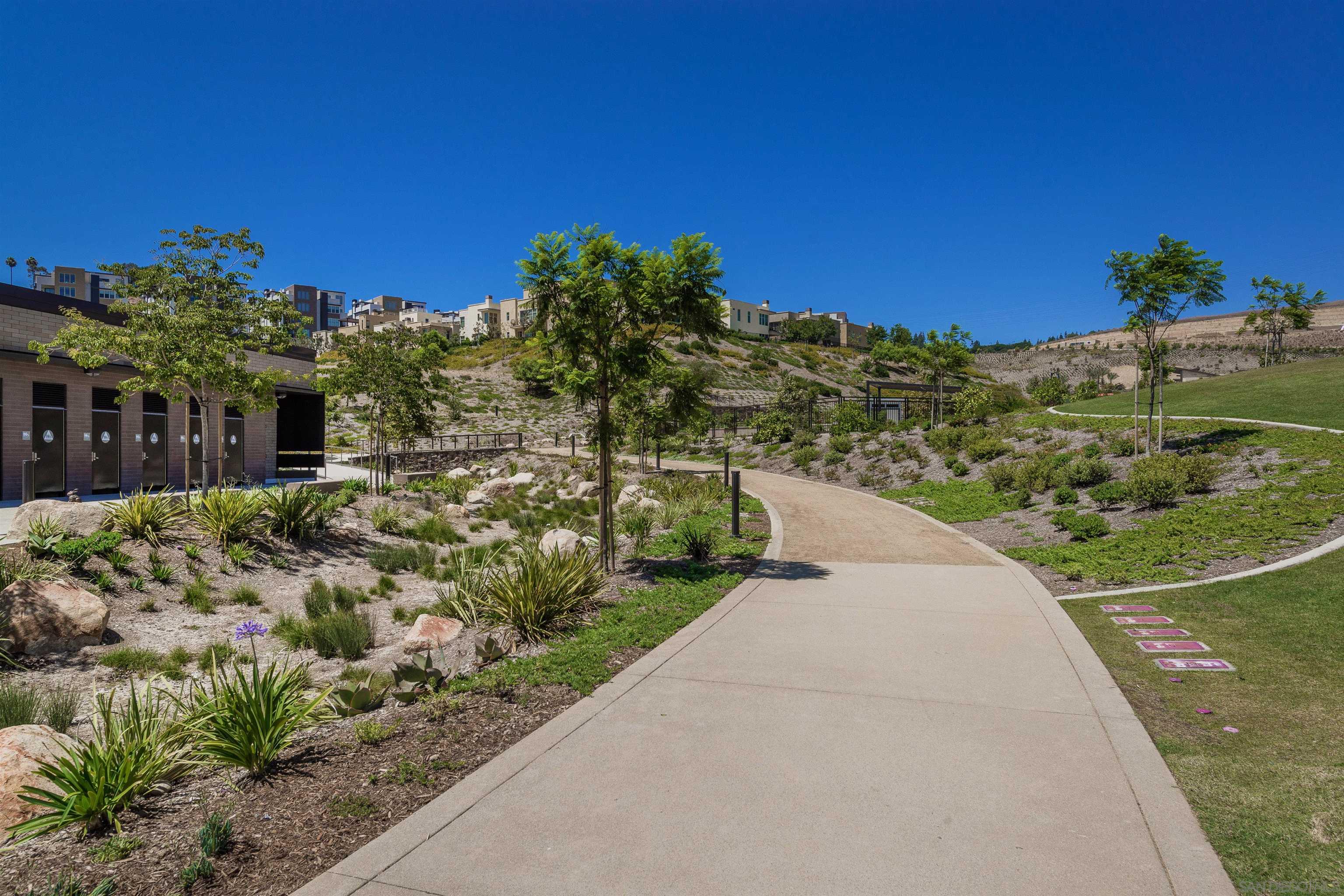 Detail Gallery Image 64 of 69 For 7853  Inception Way, San Diego,  CA 92108 - 3 Beds | 3/1 Baths