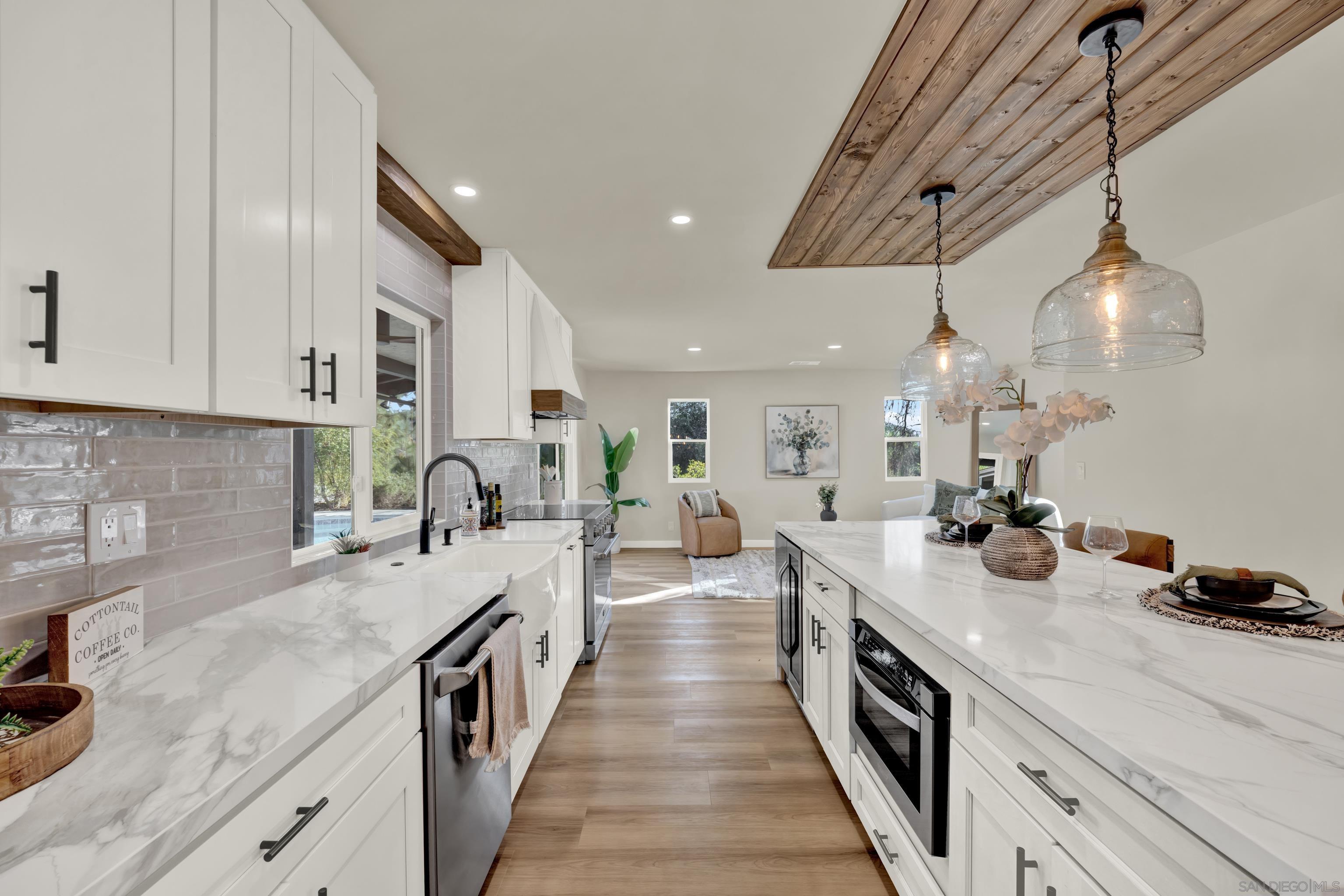 Detail Gallery Image 20 of 75 For 14407  Mountain Rd, Poway,  CA 92064 - 3 Beds | 2/1 Baths