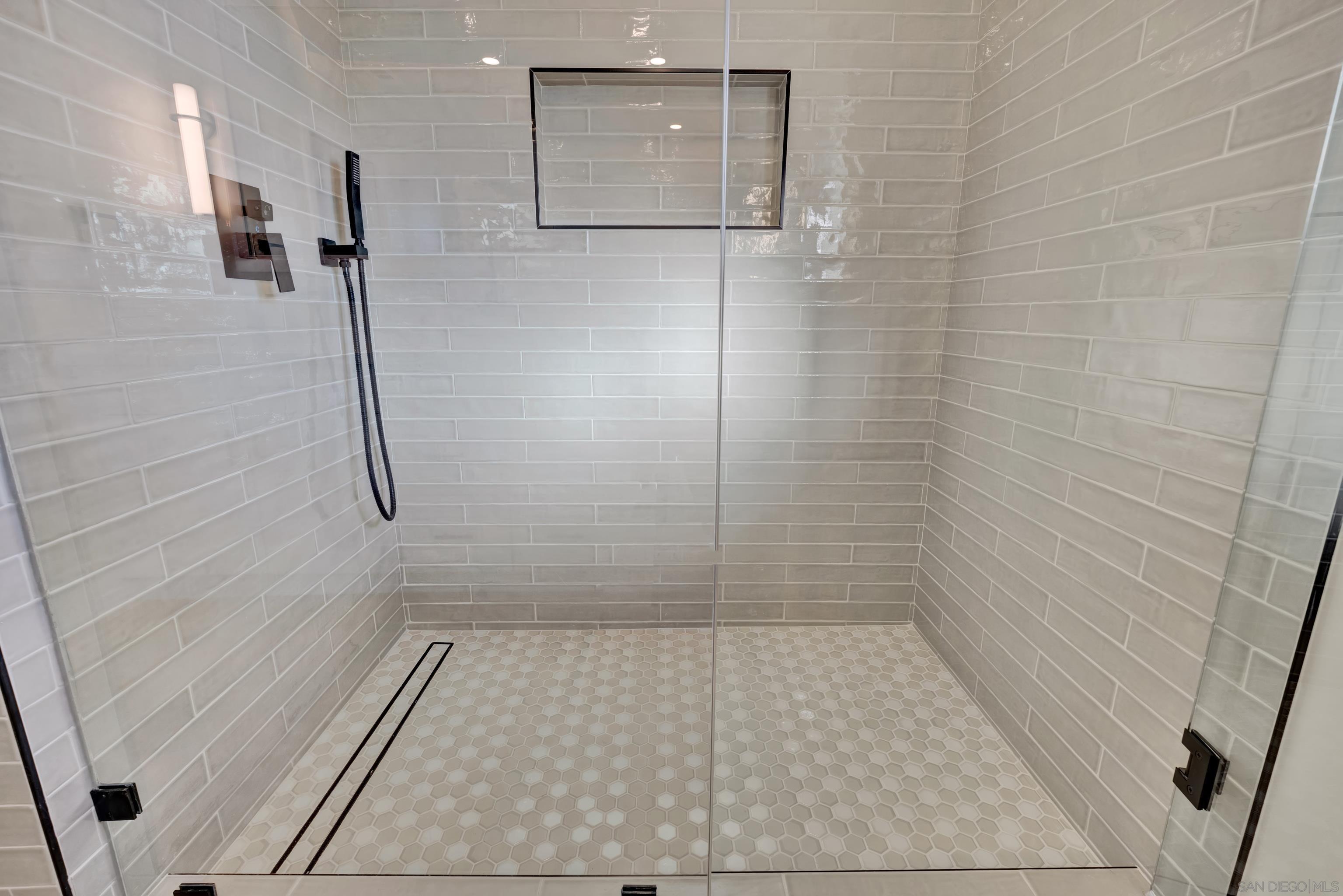 Detail Gallery Image 43 of 75 For 14407  Mountain Rd, Poway,  CA 92064 - 3 Beds | 2/1 Baths