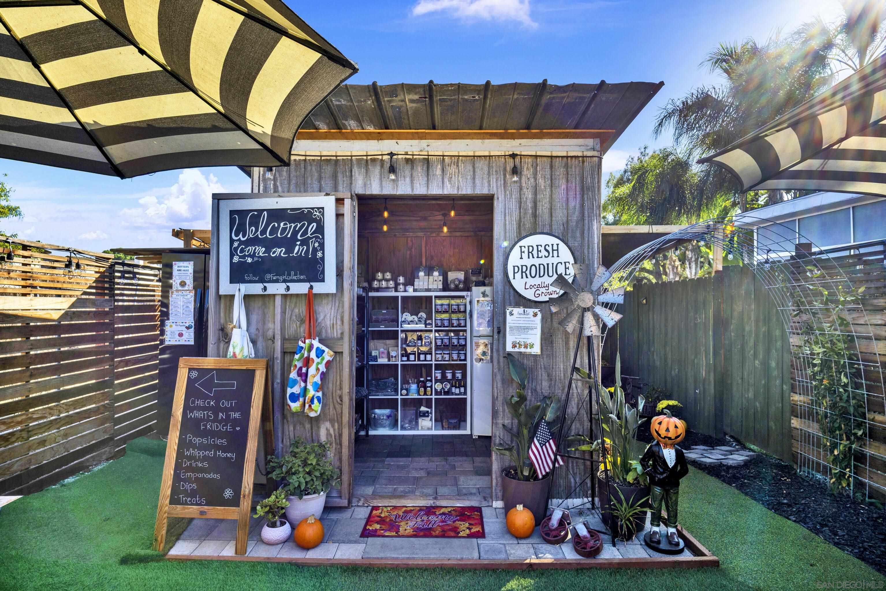 Detail Gallery Image 73 of 75 For 14407  Mountain Rd, Poway,  CA 92064 - 3 Beds | 2/1 Baths