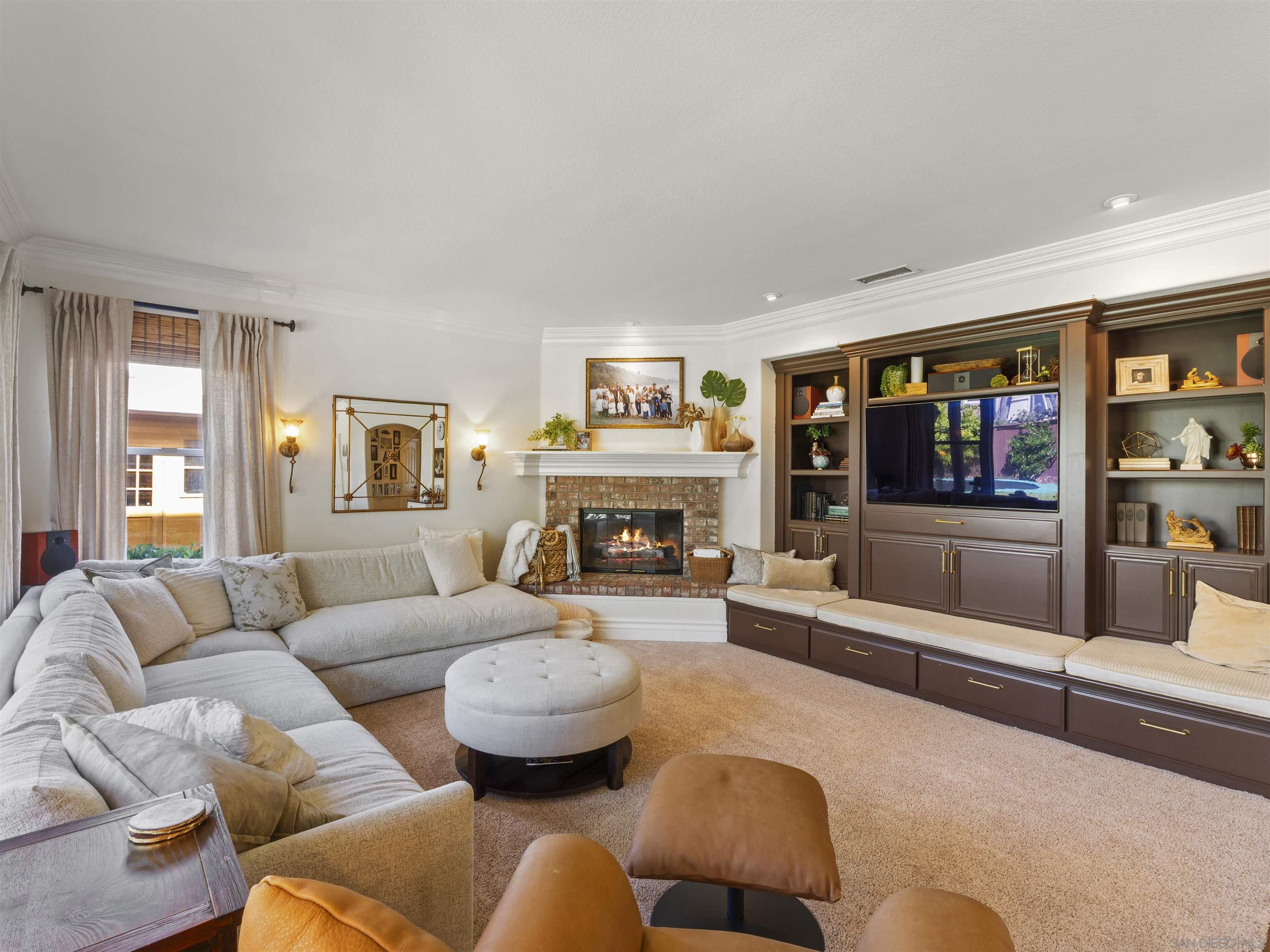 Detail Gallery Image 17 of 71 For 3424  Camino Alegre, Carlsbad,  CA 92009 - 7 Beds | 5 Baths