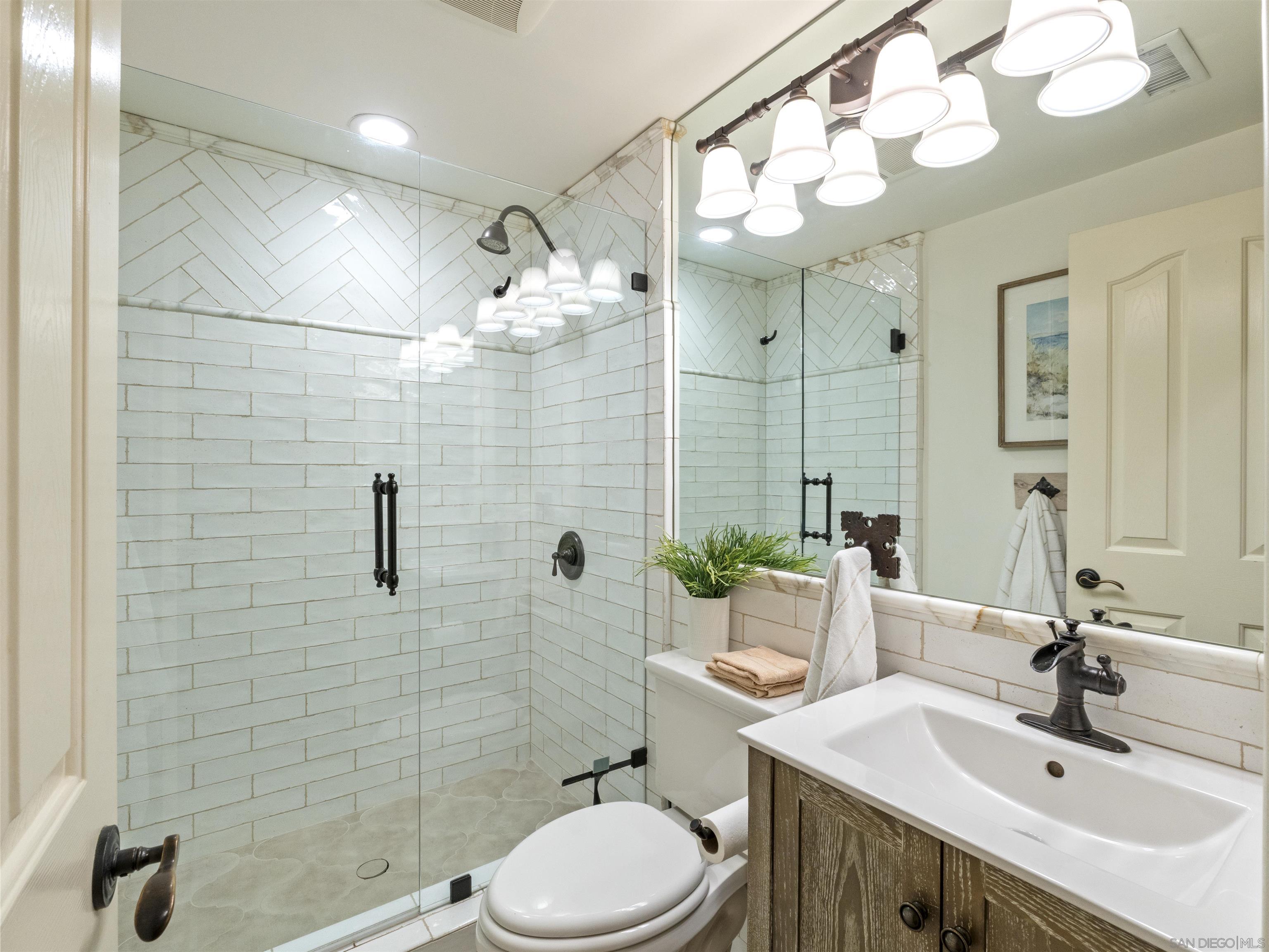 Detail Gallery Image 22 of 71 For 3424  Camino Alegre, Carlsbad,  CA 92009 - 7 Beds | 5 Baths