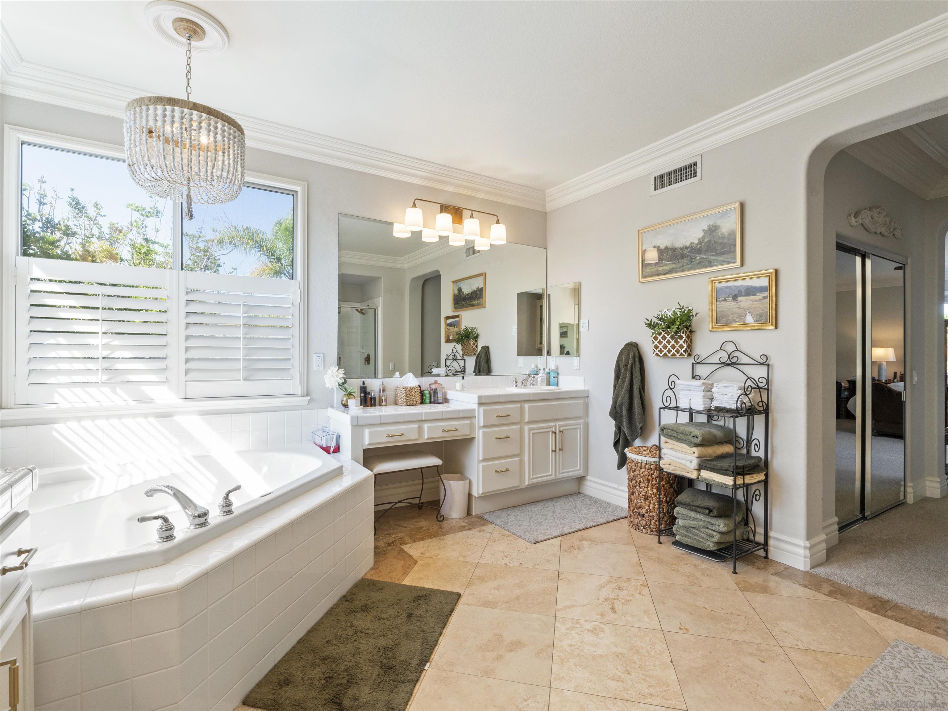 Detail Gallery Image 50 of 71 For 3424  Camino Alegre, Carlsbad,  CA 92009 - 7 Beds | 5 Baths