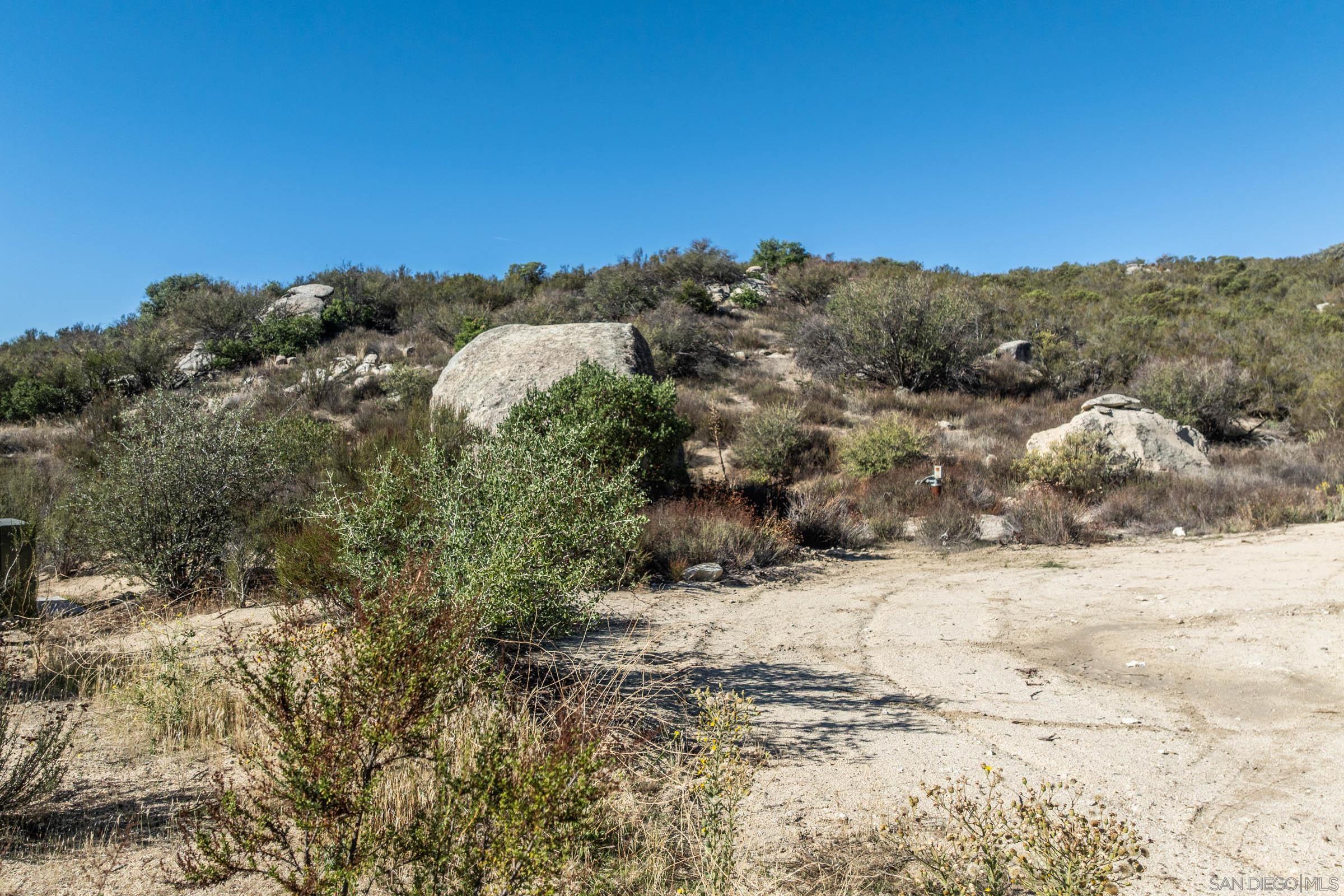 Detail Gallery Image 4 of 28 For , Pine Valley,  CA 91962 - – Beds | – Baths