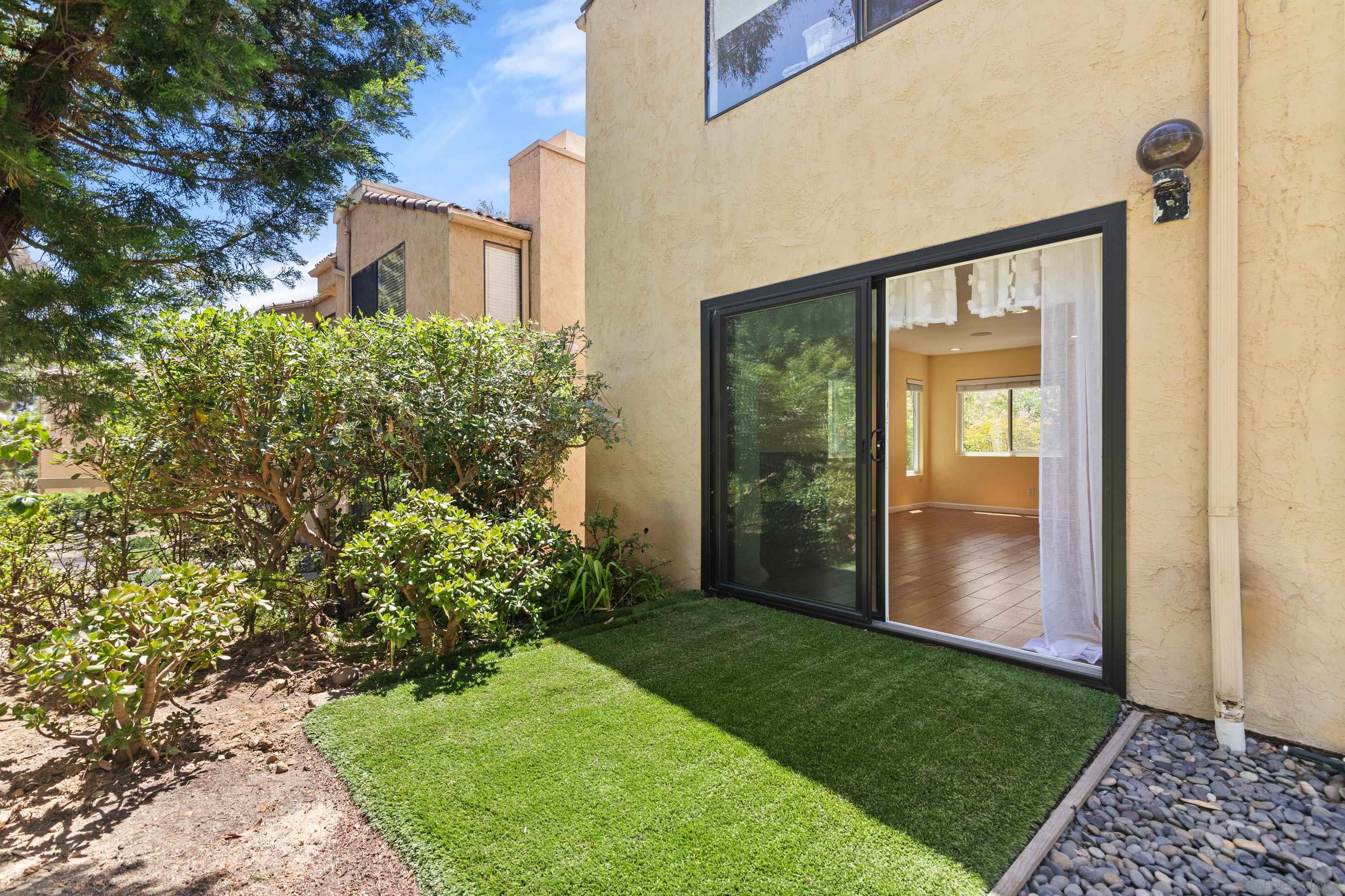 Detail Gallery Image 24 of 31 For 7969  Caminito Dia  #3, San Diego,  CA 92122 - 2 Beds | 1/1 Baths