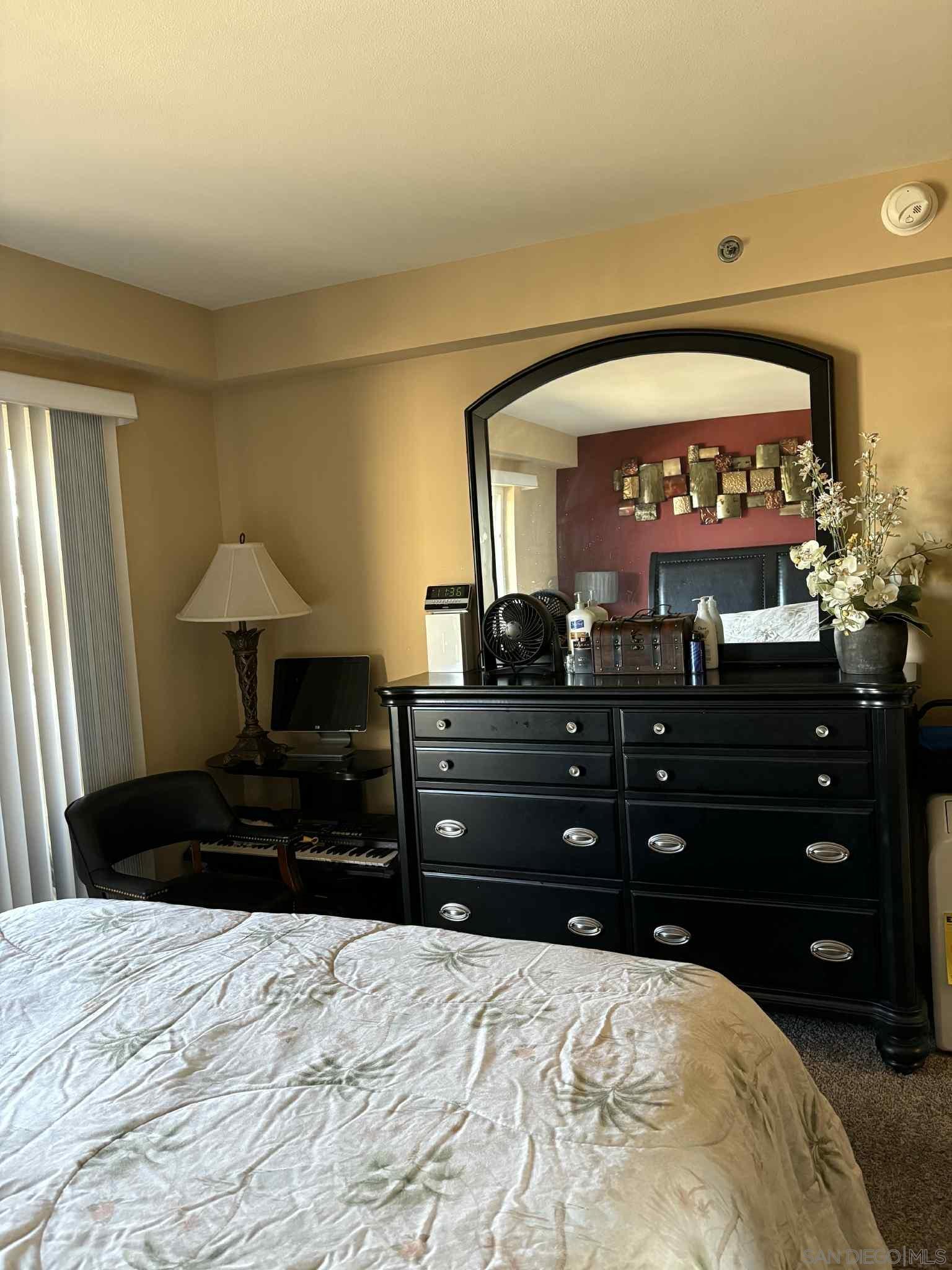 Detail Gallery Image 3 of 8 For 801  National City Blvd  #204,  National City,  CA 91950 - 1 Beds | 1 Baths