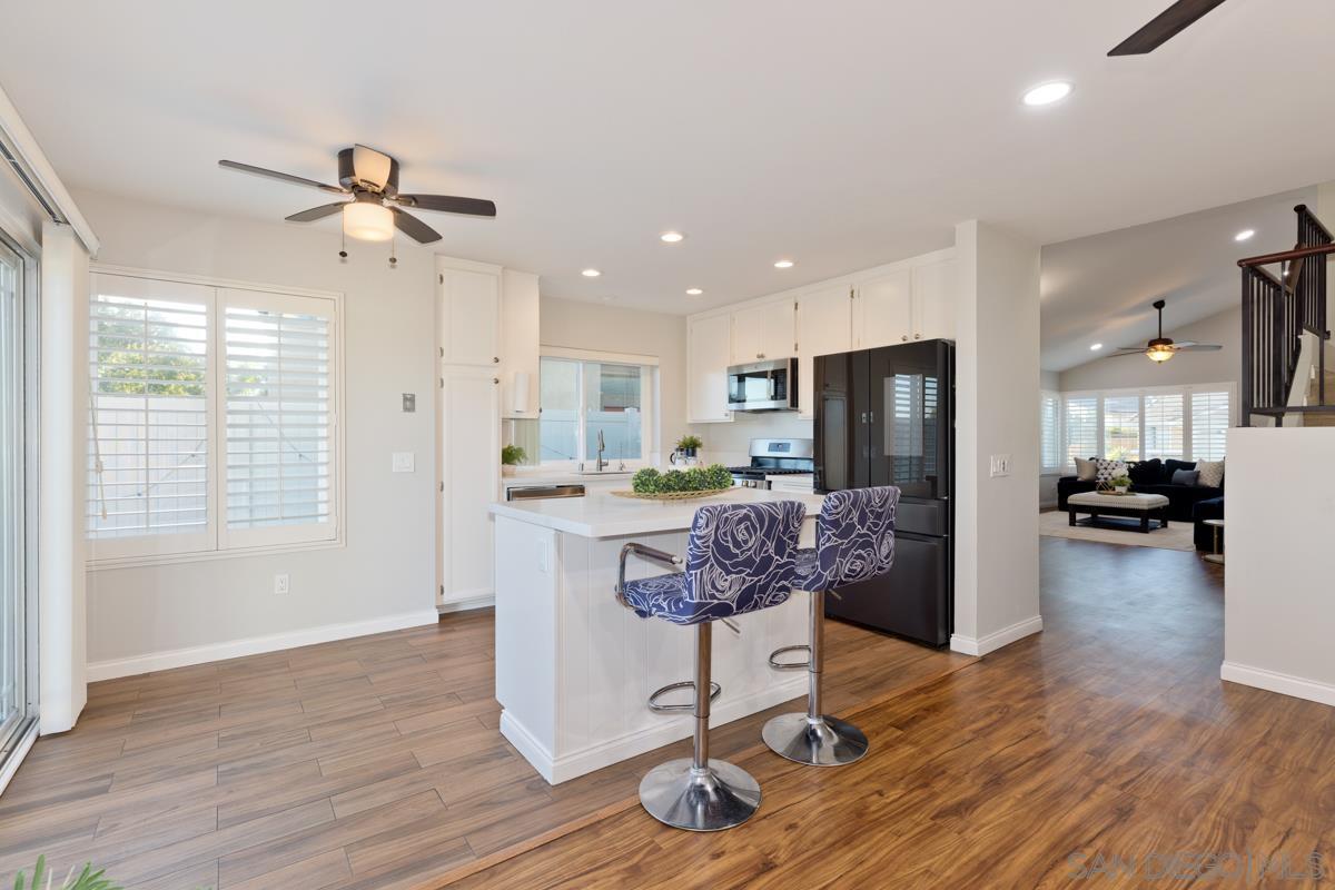 Detail Gallery Image 11 of 45 For 9531  Bayamon Road, San Diego,  CA 92129 - 4 Beds | 3 Baths