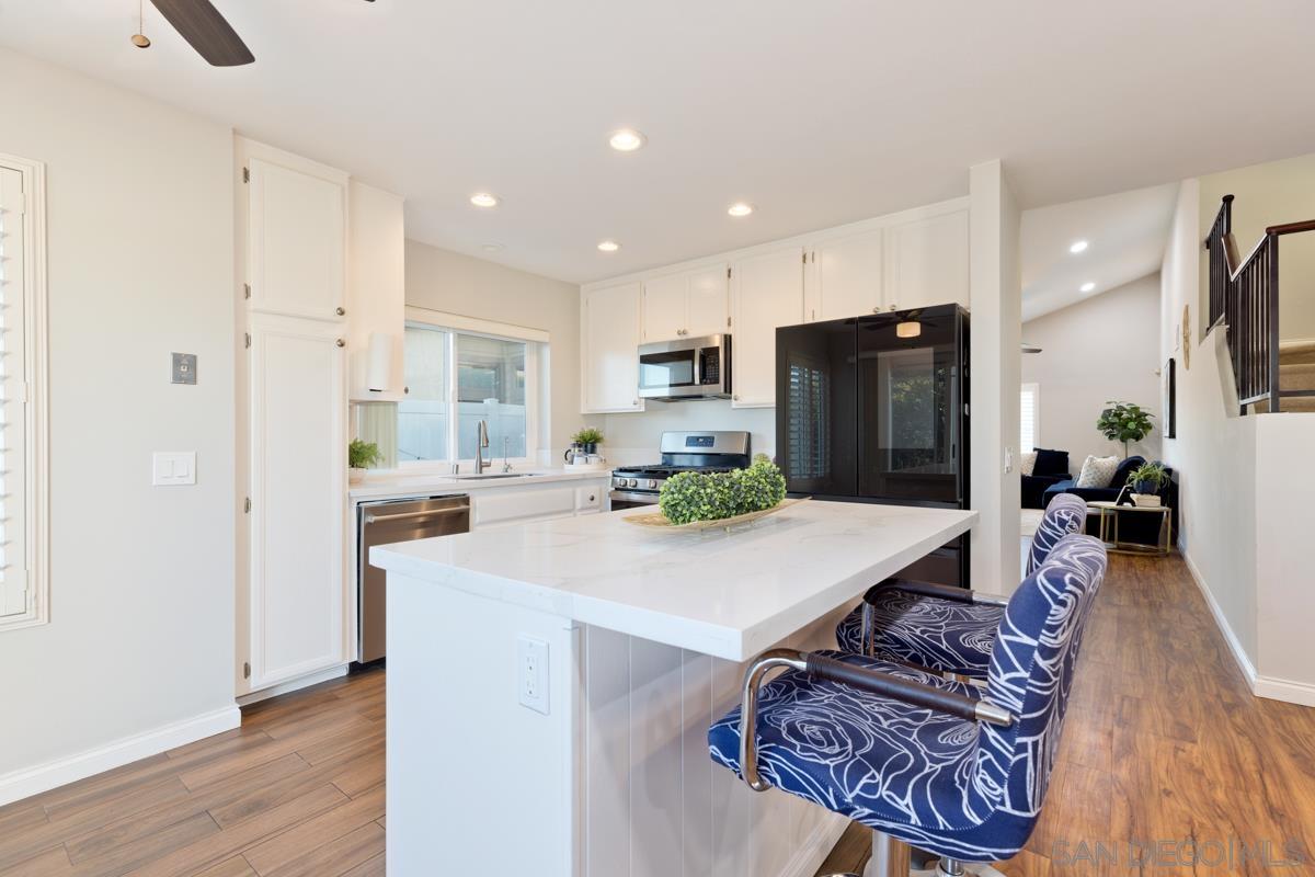 Detail Gallery Image 10 of 45 For 9531  Bayamon Road, San Diego,  CA 92129 - 4 Beds | 3 Baths