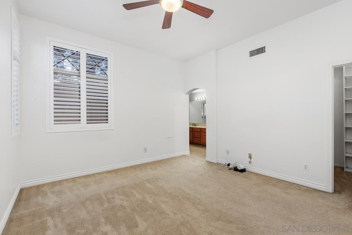 Detail Gallery Image 16 of 33 For 12368  Caminito Vibrante, San Diego,  CA 92131 - 3 Beds | 2/1 Baths