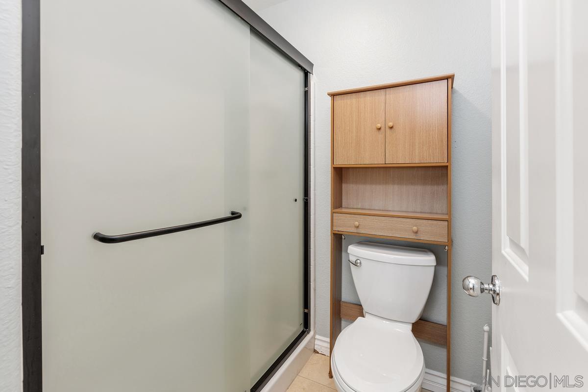 Detail Gallery Image 19 of 33 For 12368  Caminito Vibrante, San Diego,  CA 92131 - 3 Beds | 2/1 Baths